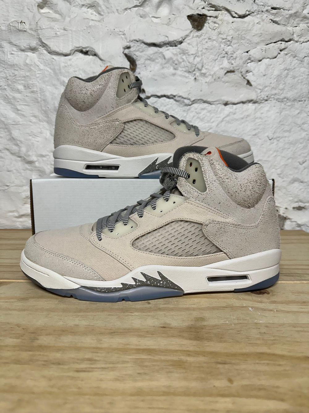 Air Jordan 5 Craft Light Orewood Brown Sz 14 DS
