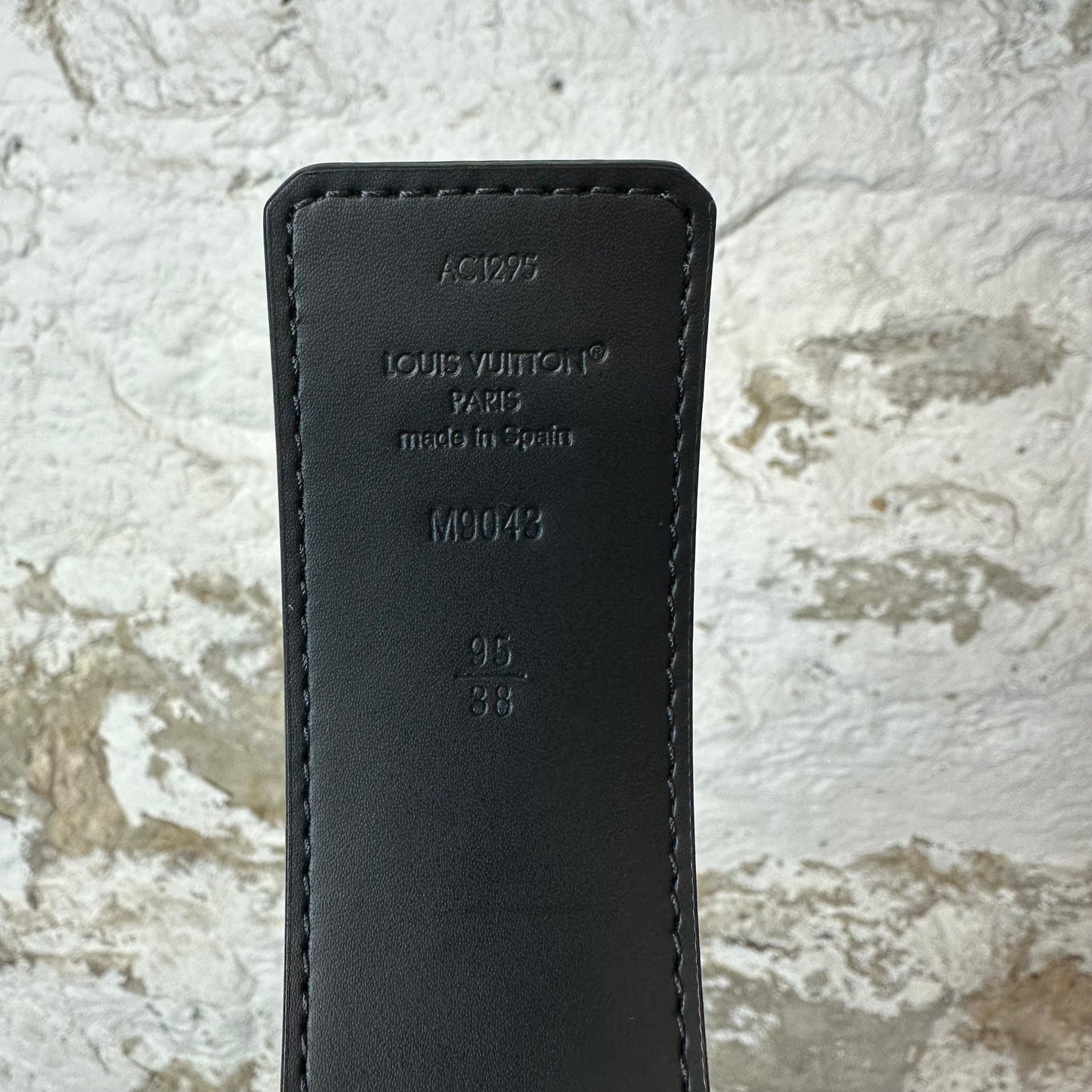 Louis Vuitton Graphite Monogram Belt Sz (95/38) W/ Box