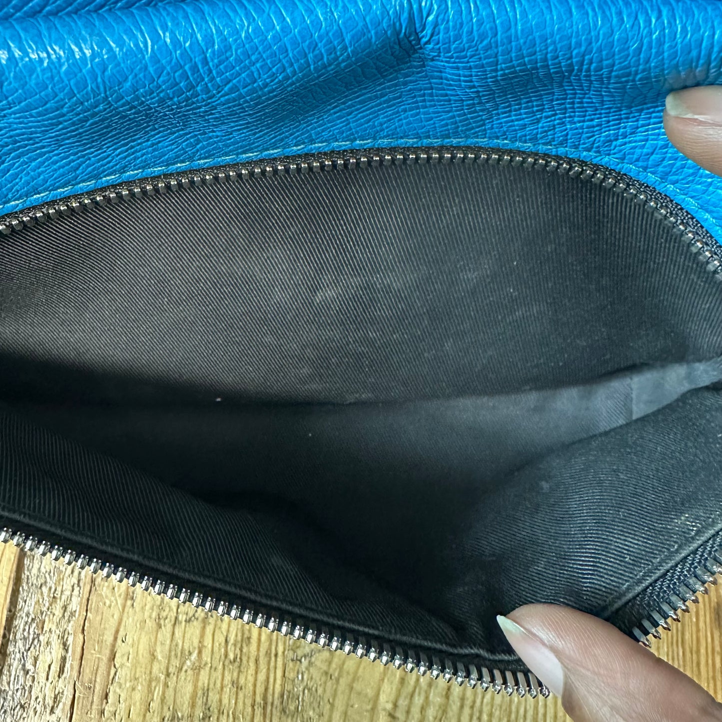 Louis Vuitton Taurillon Turquoise Messenger Bag