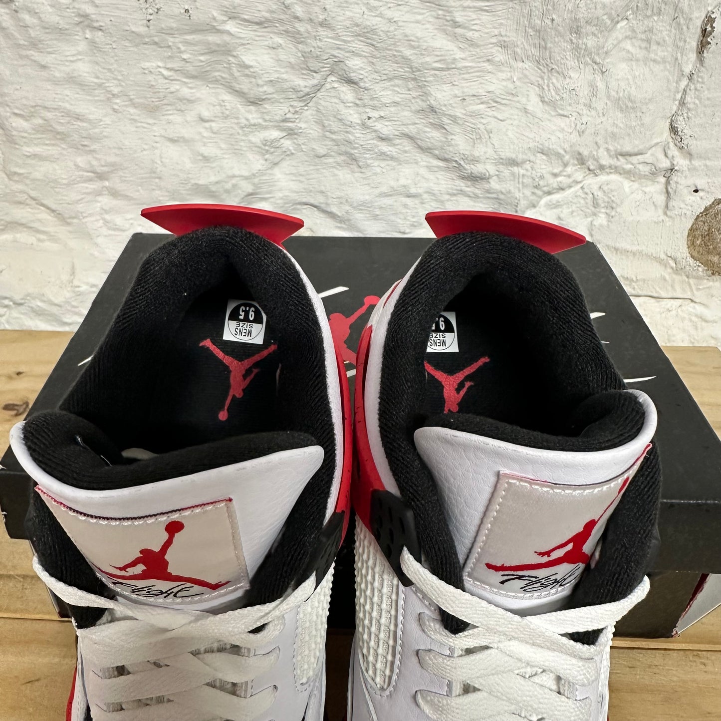 Air Jordan 4 Red Cement Sz 9.5 DS