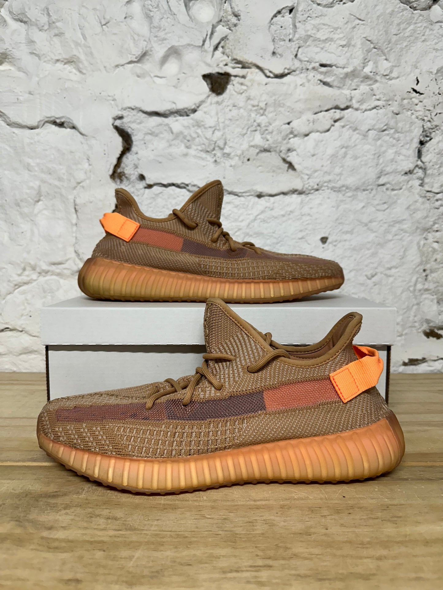 Yeezy 350 V2 Clay Sz 11