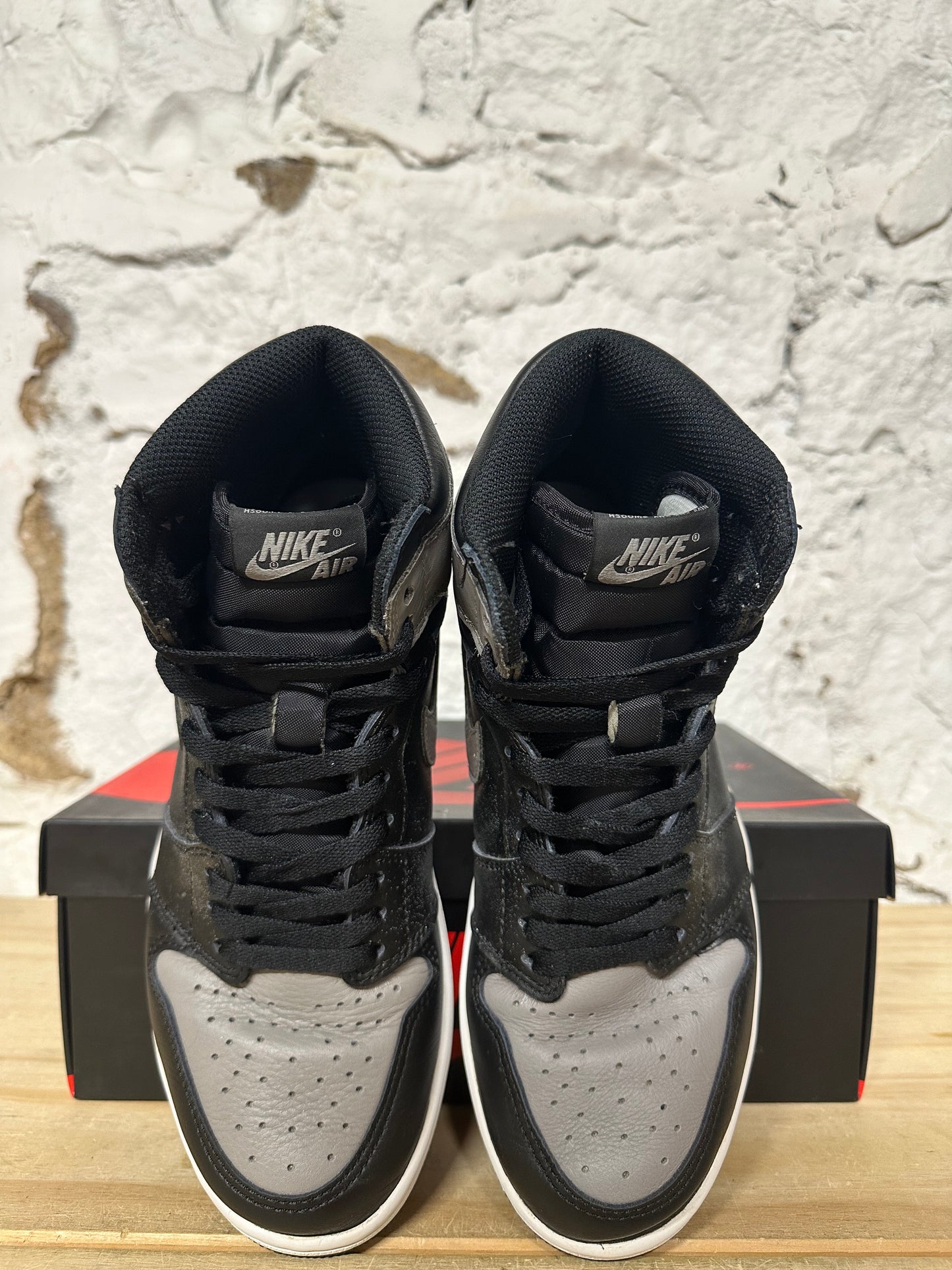 Air Jordan 1 High Shadow (2018) Sz 8