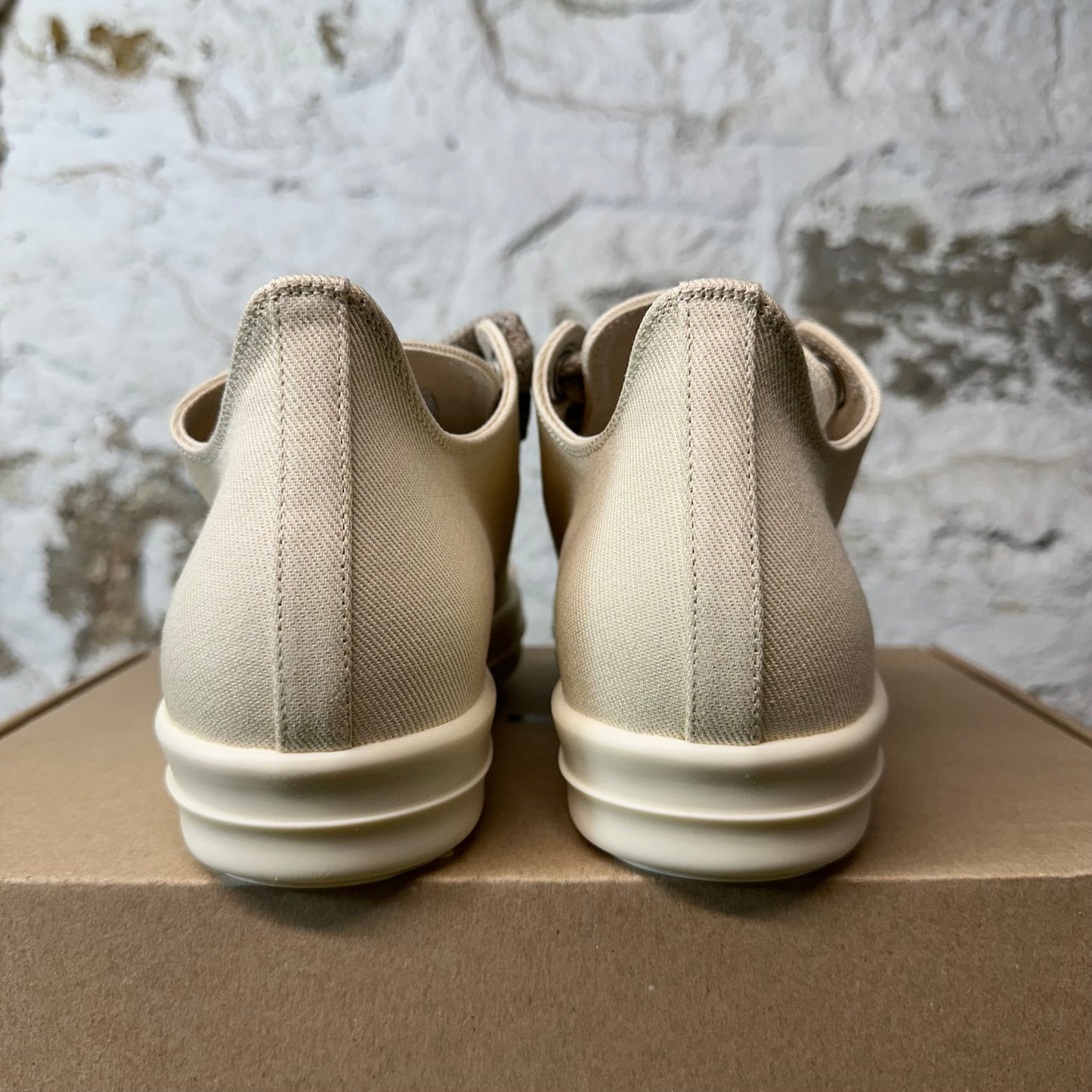 Rick Owens Jumbo Lace Milk Canvas Sneaker DS