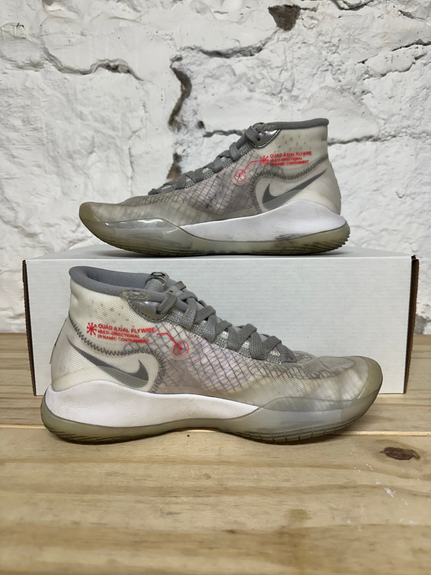 Nike KD 12 Wolf Grey Sz 5