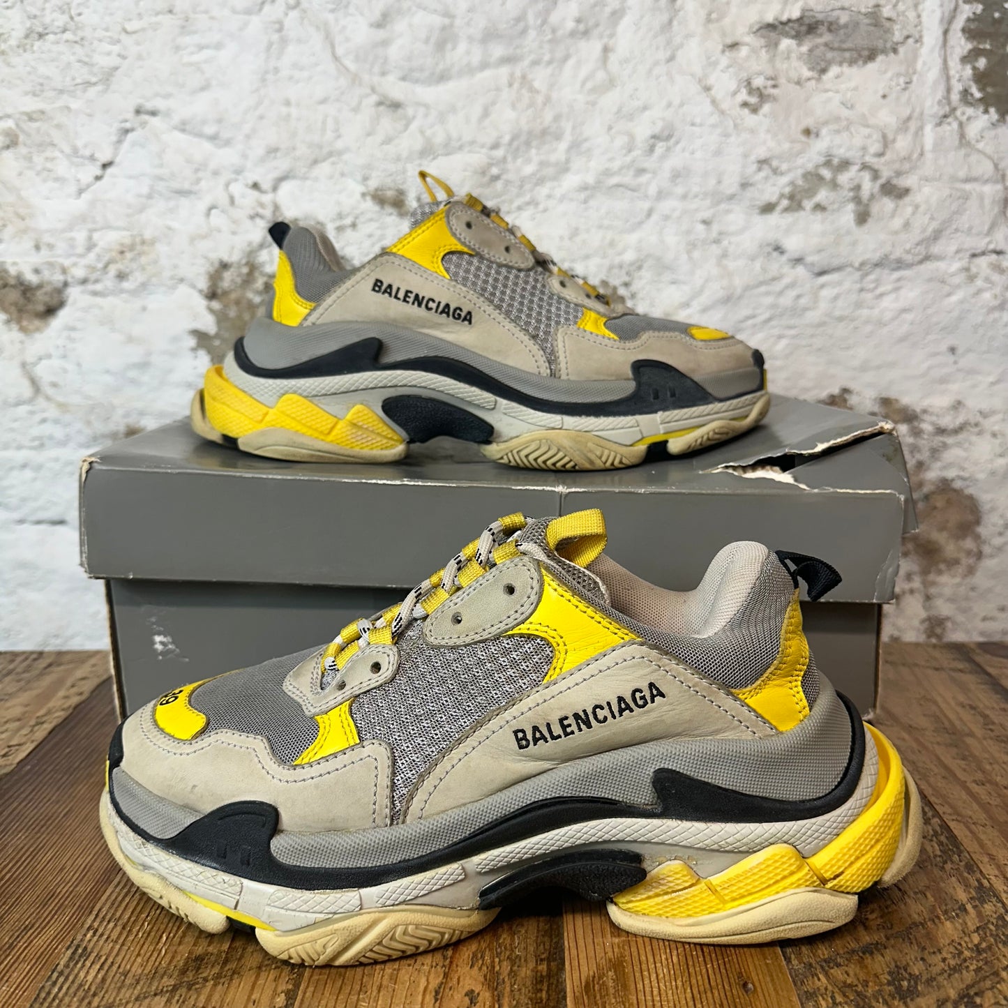 Balenciaga Triple S Gray Yellow Sz 6.5 (39)
