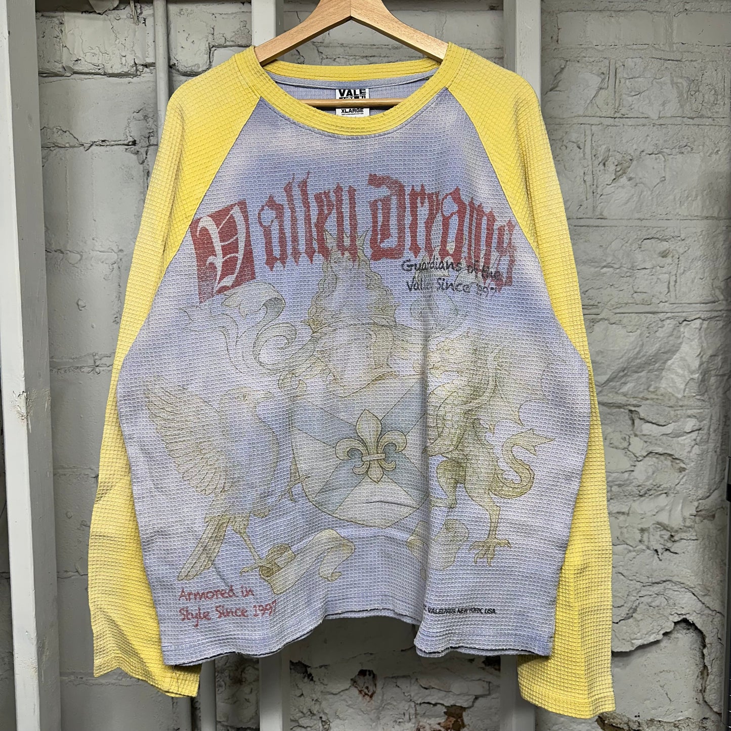 Vale Guardians of the Valley Thermal Long Sleeve Sz XL