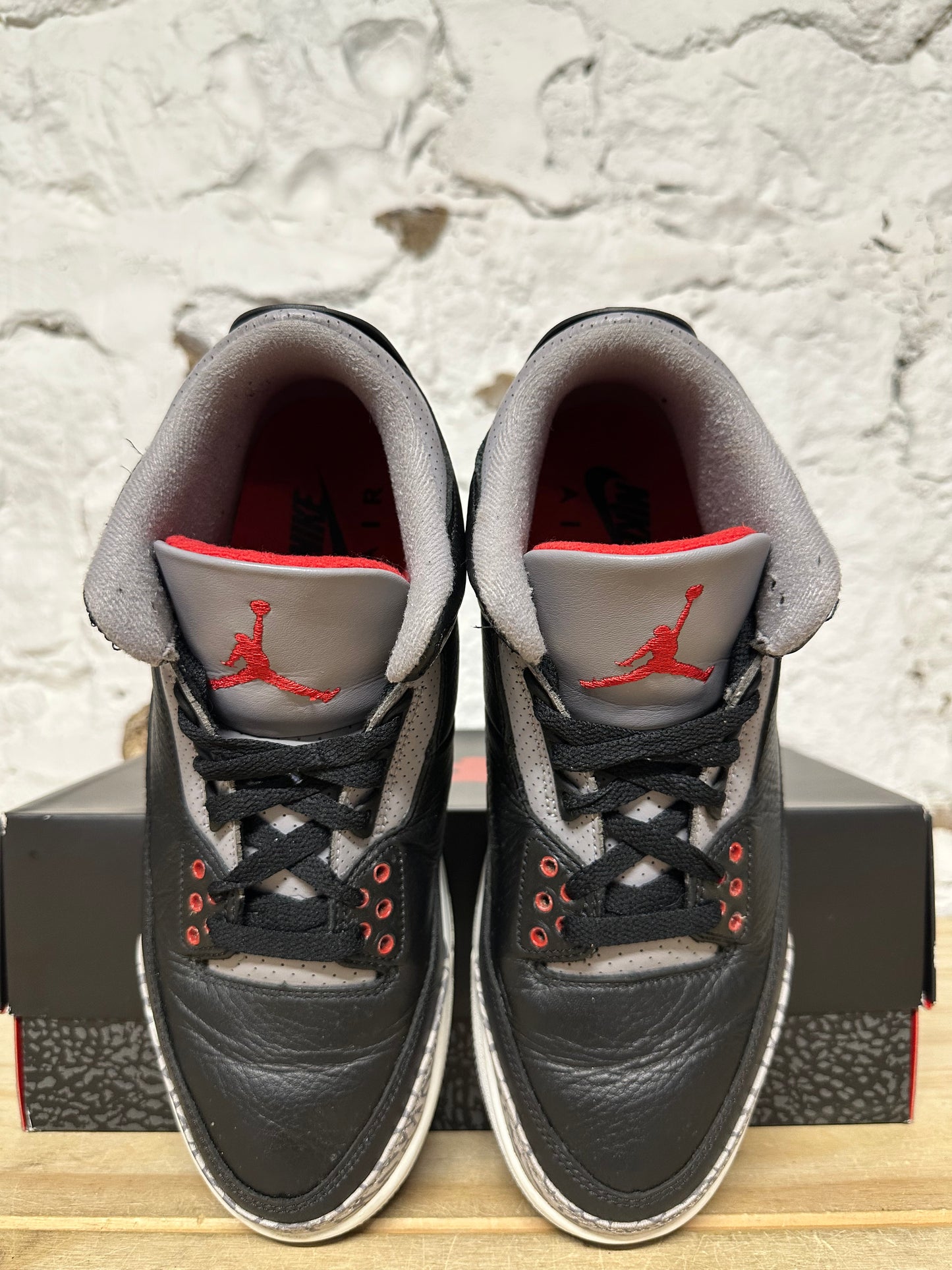 Air Jordan 3 Black Cement Sz 8.5