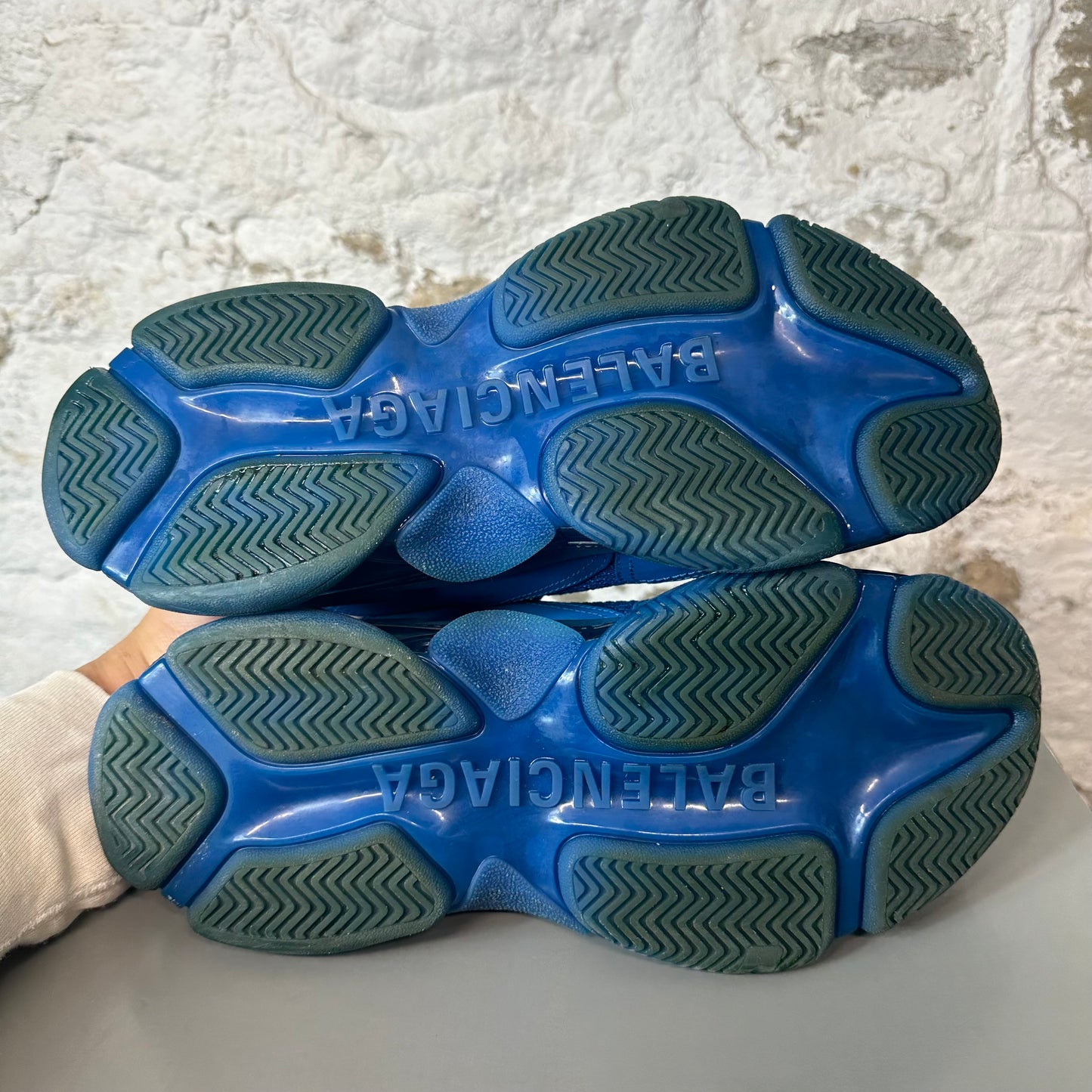 Balenciaga Triple S Dark Blue Sz 8 (41)