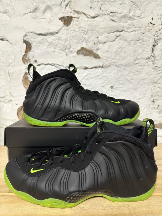 Nike Air Foamposite One Black Volt Sz 10
