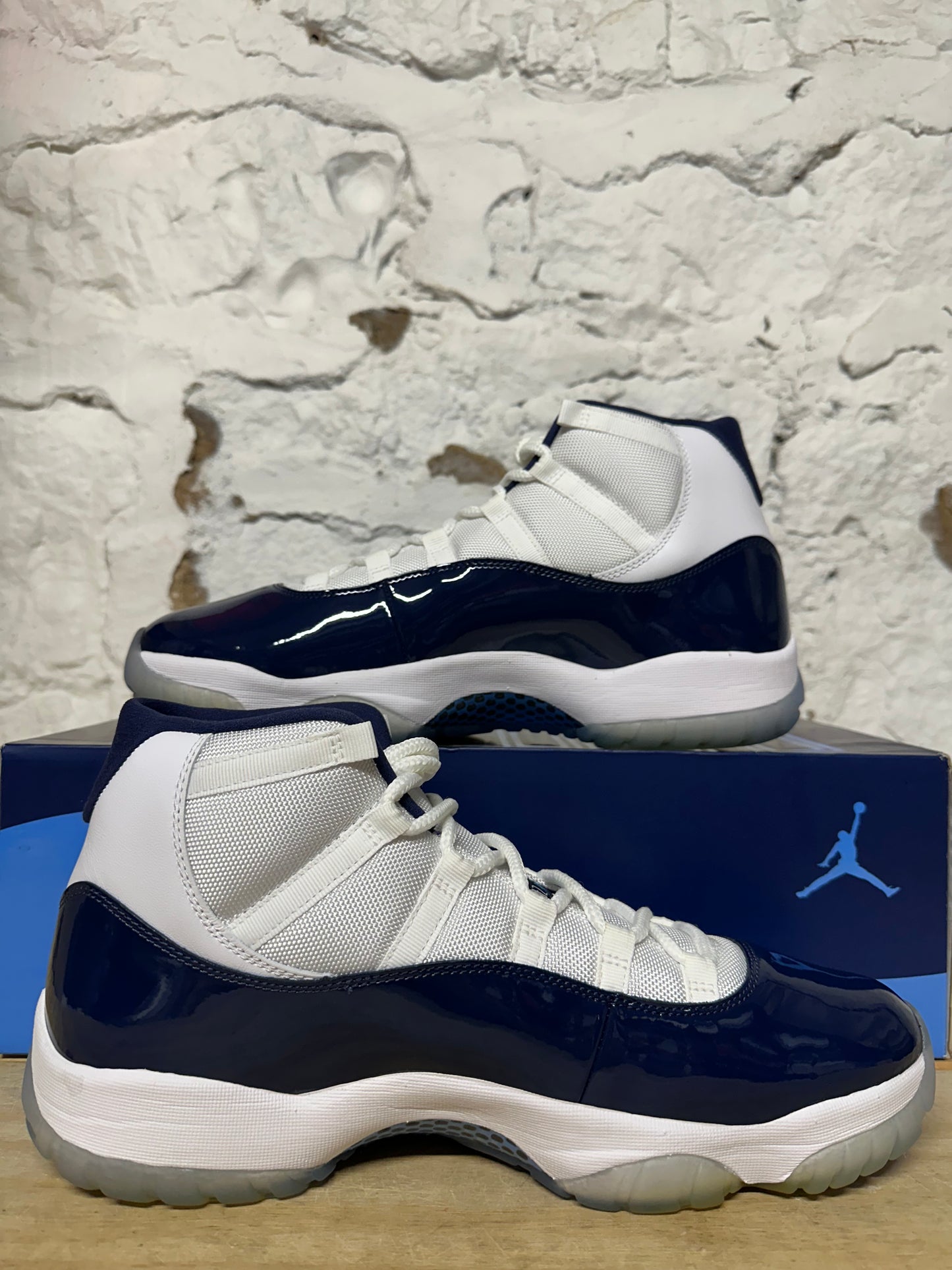 Air Jordan 11 Win Like 82 UNC Sz 14 DS