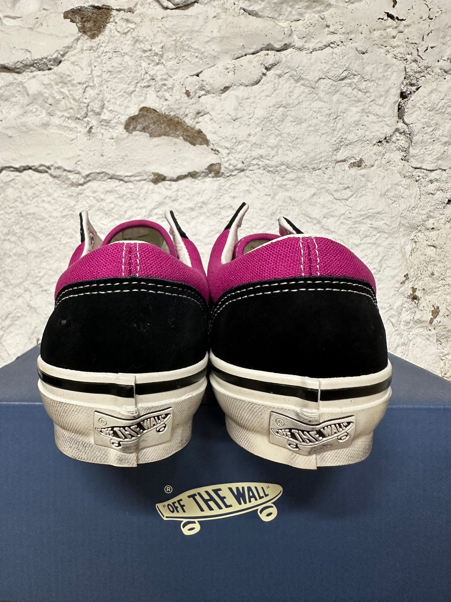 Vans Pink Pearlized Fuschia Sz 8 DS