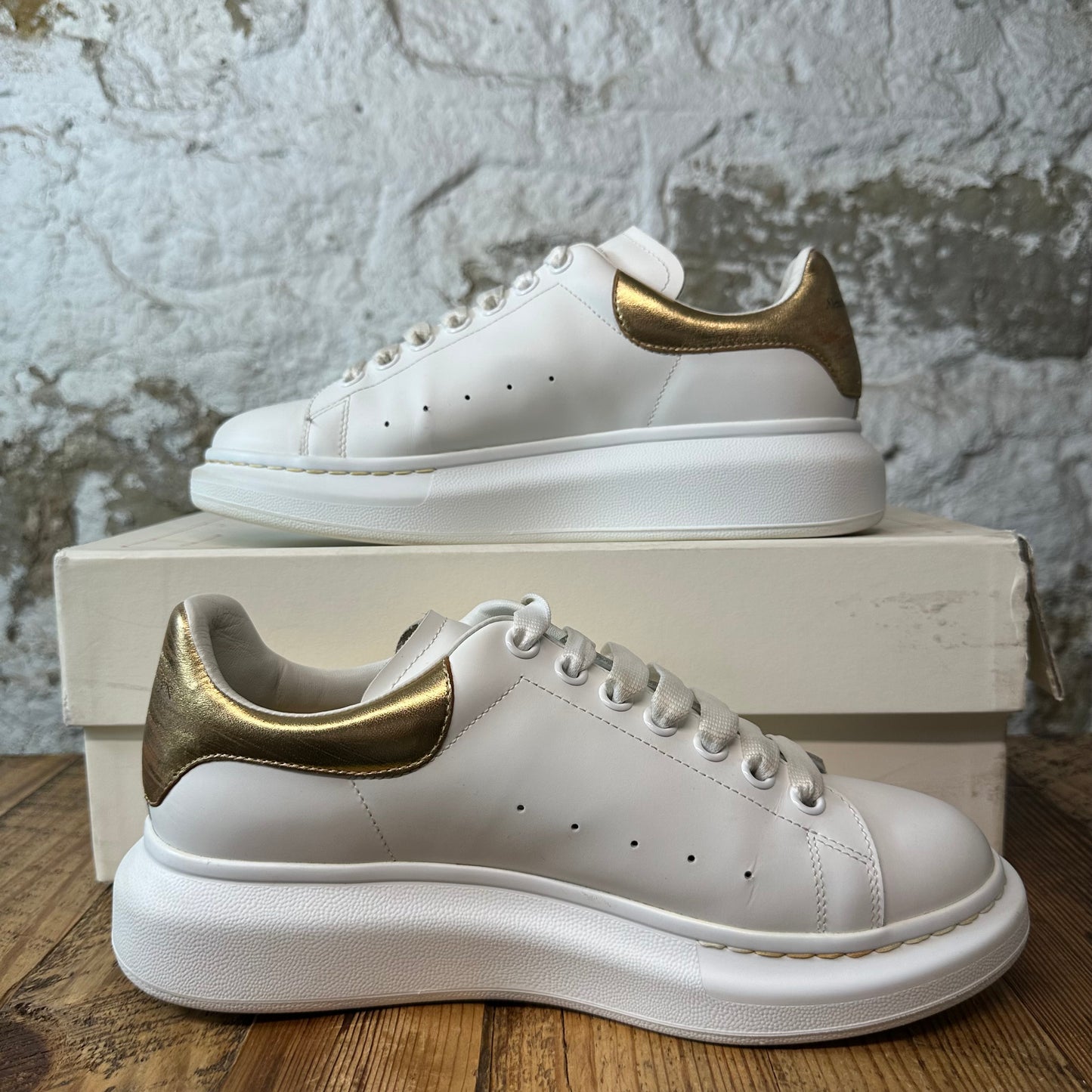 Alexander Mcqueen Gold Tab White Sneaker Sz 8 (41)