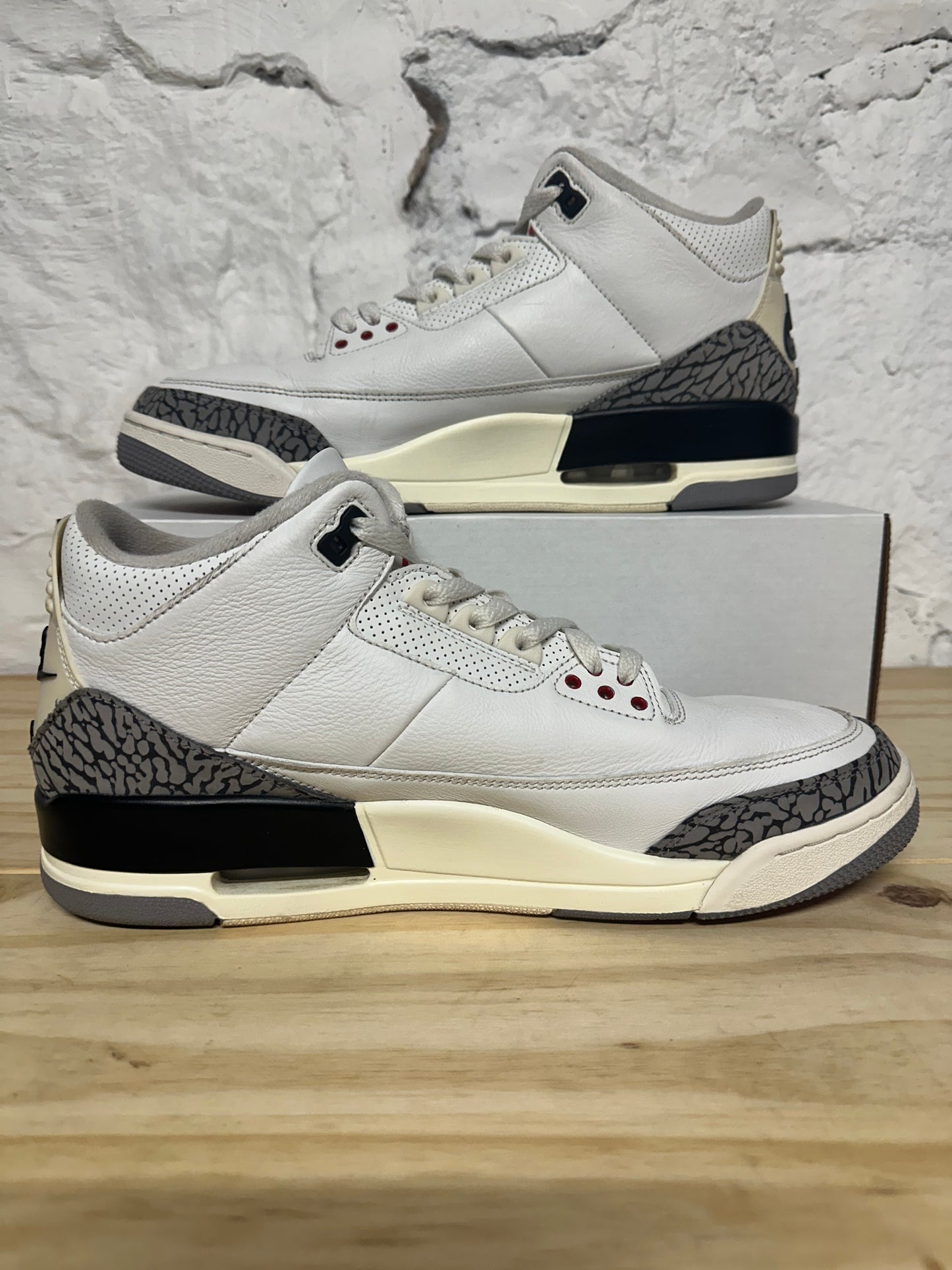 Air Jordan 3 White Cement Reimagined Sz 12