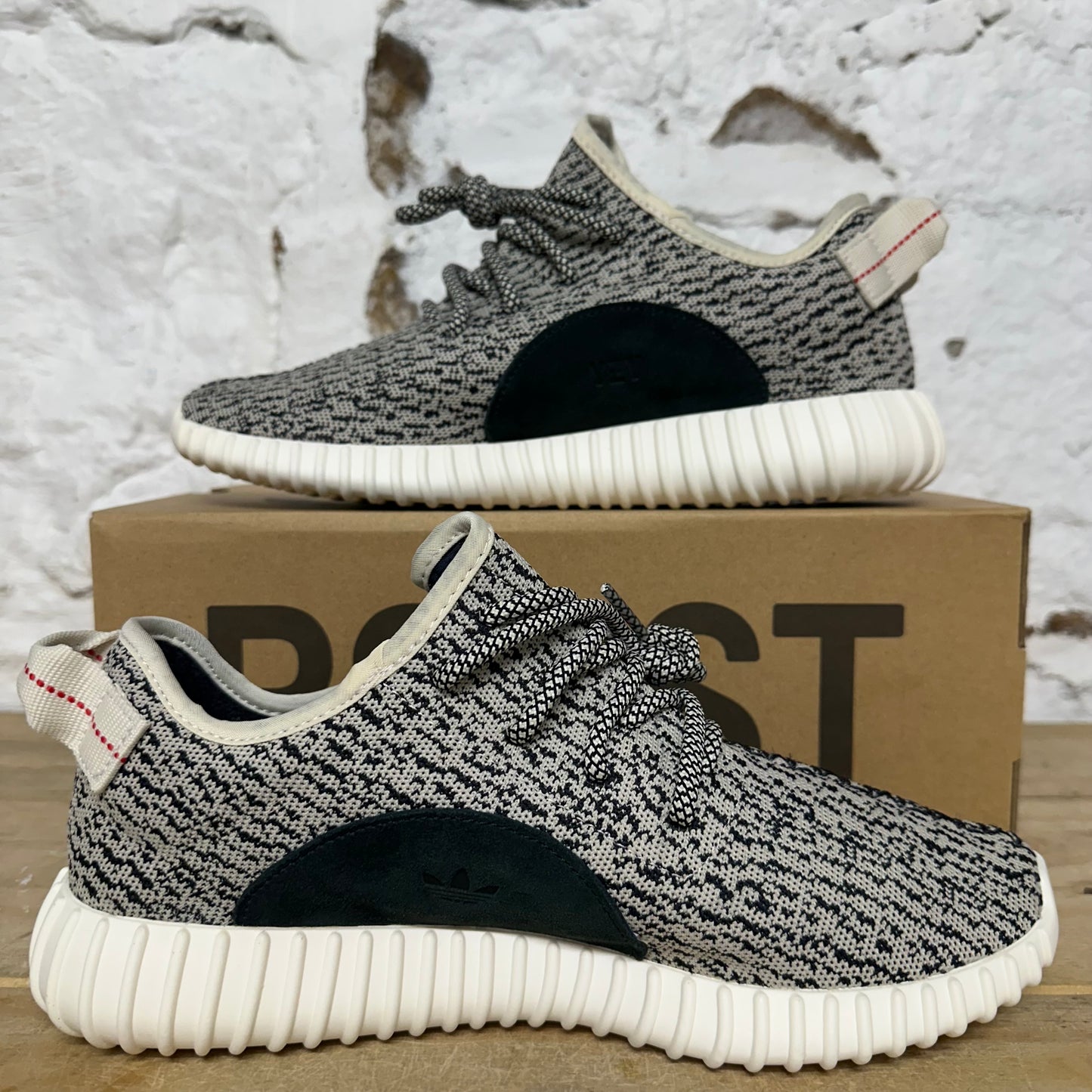 Yeezy 350 Turtledove (2022) Sz 8.5 DS
