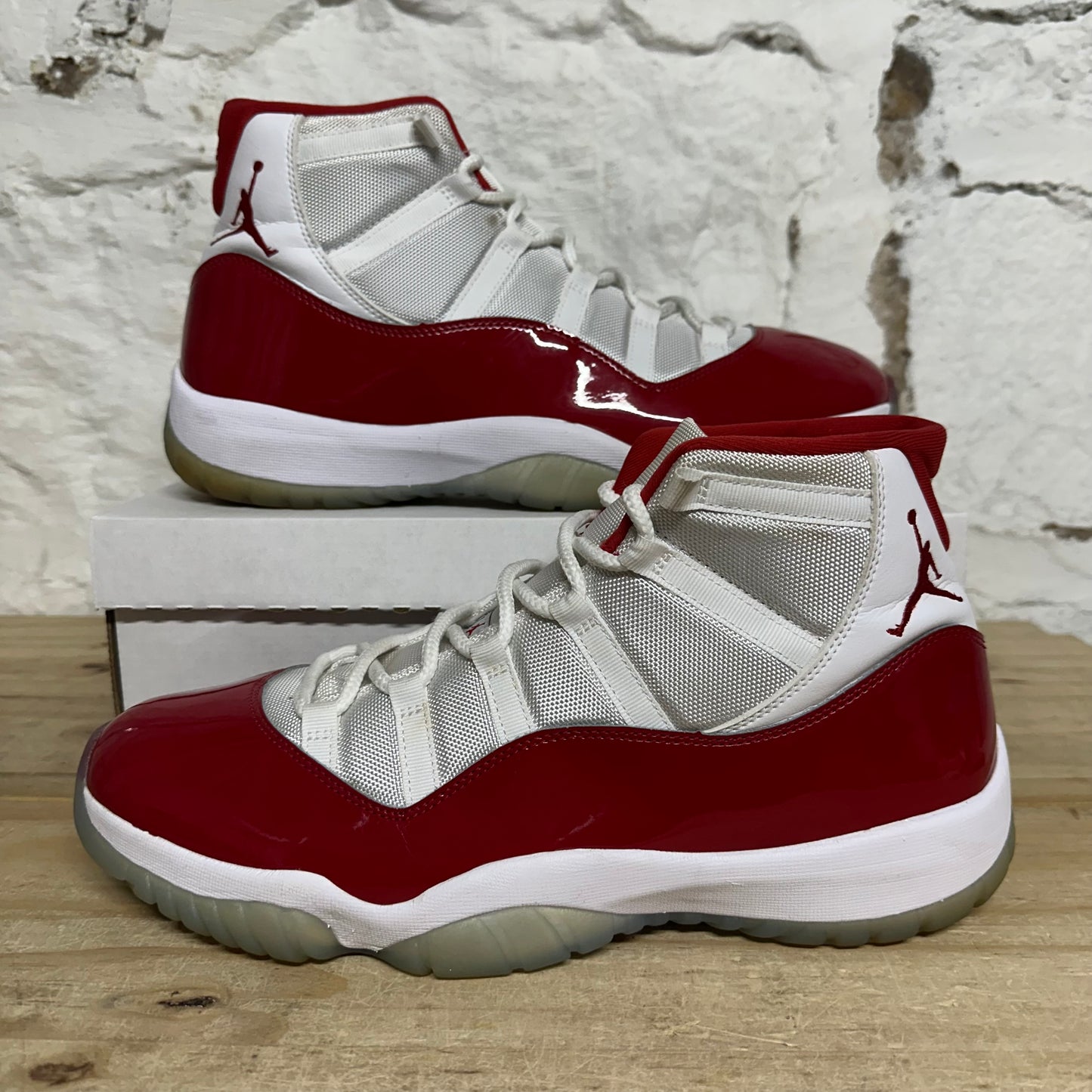 Air Jordan 11 High Cherry Sz 14
