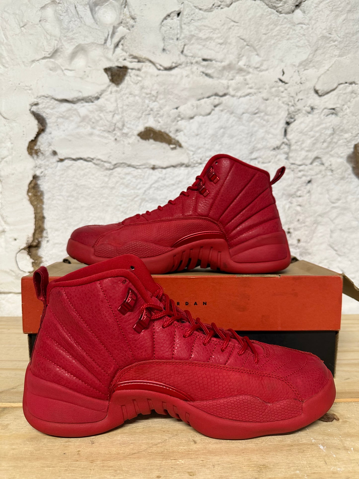 Air Jordan 12 Gym Red Sz 9.5