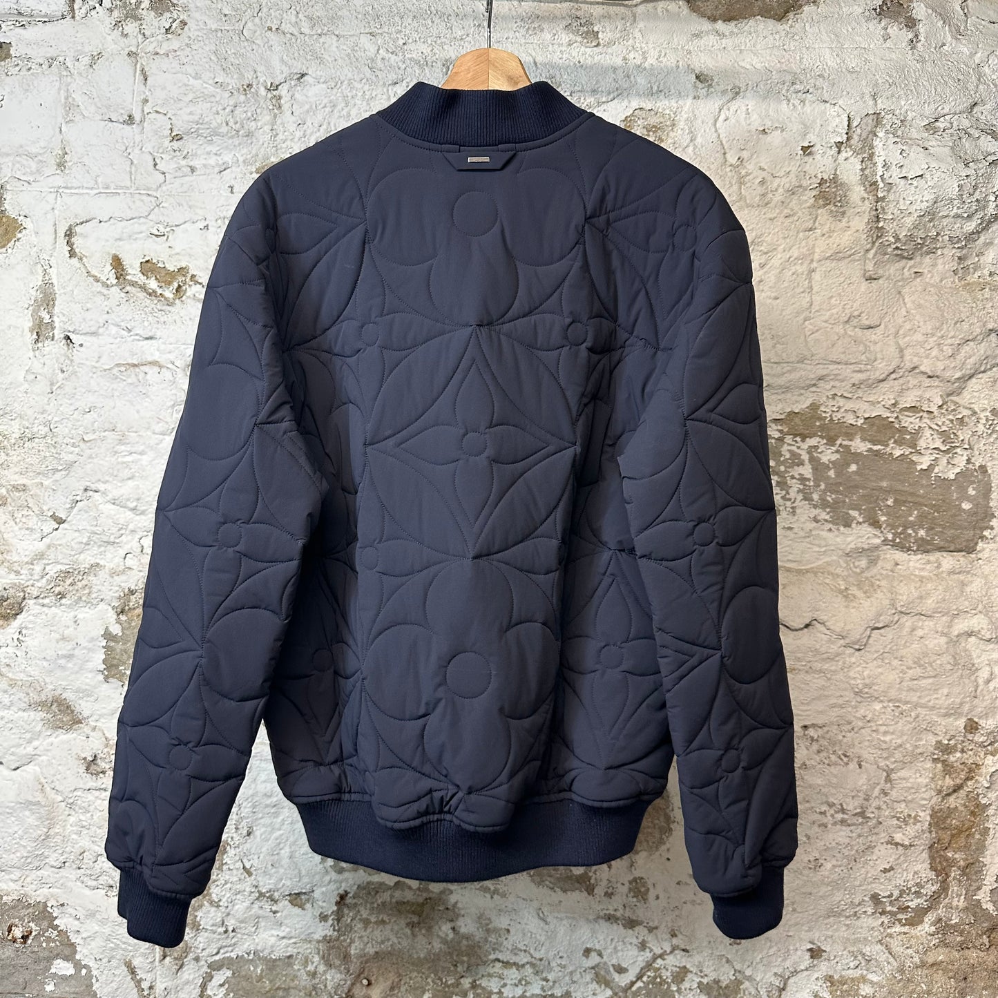 Louis Vuitton Quilted Monogram Puffer Jacket Navy Sz M (48) DS