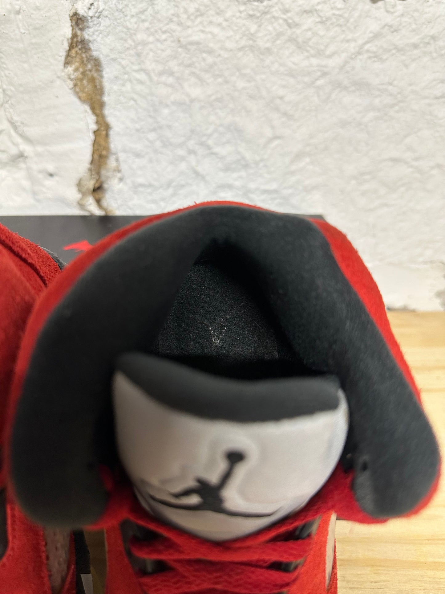 Air Jordan 5 Raging Bull Sz 5.5Y