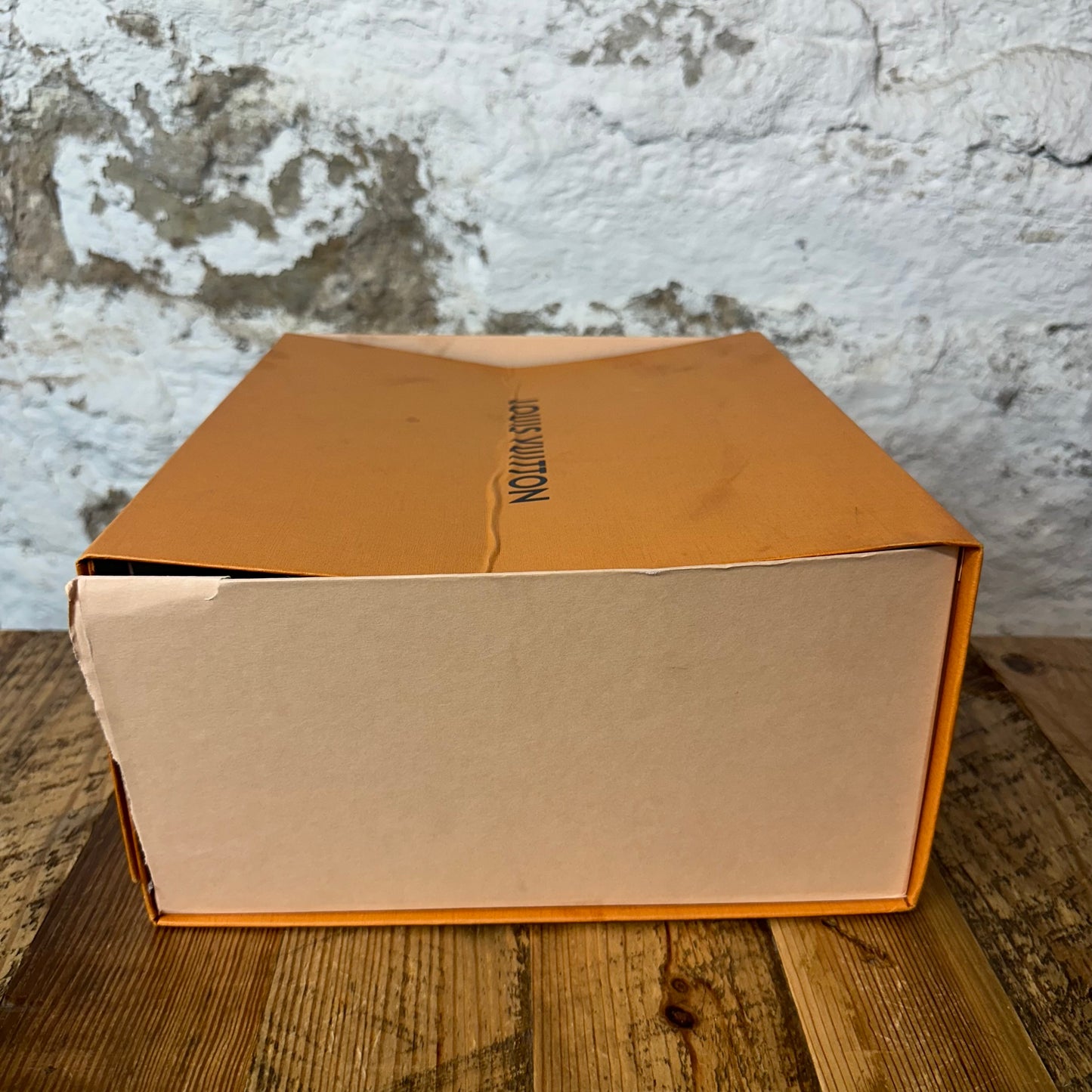 Louis Vuitton Groovy White Blue Sneaker Sz 6.5 (39)