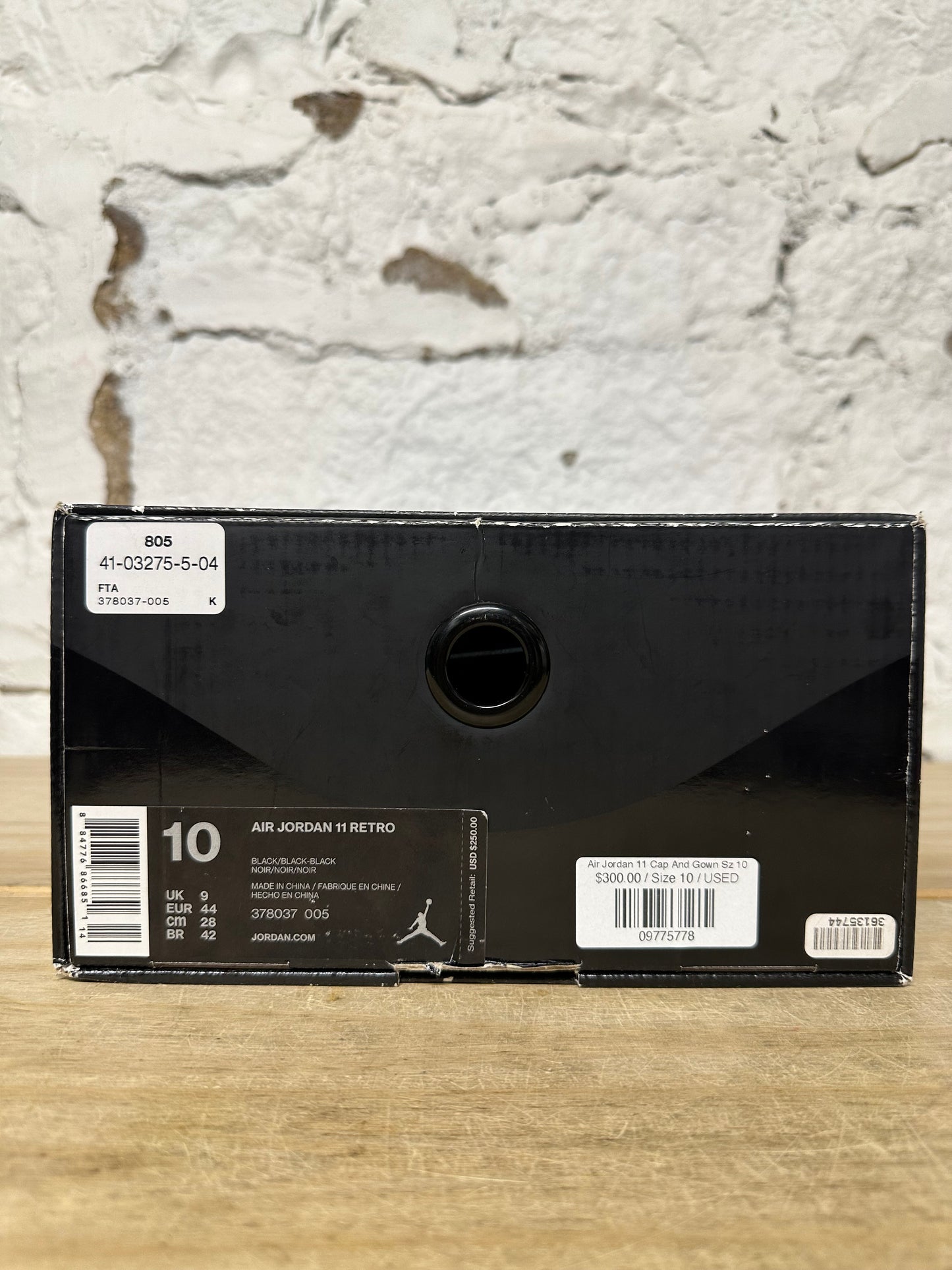 Air Jordan 11 High Cap And Gown Sz 10
