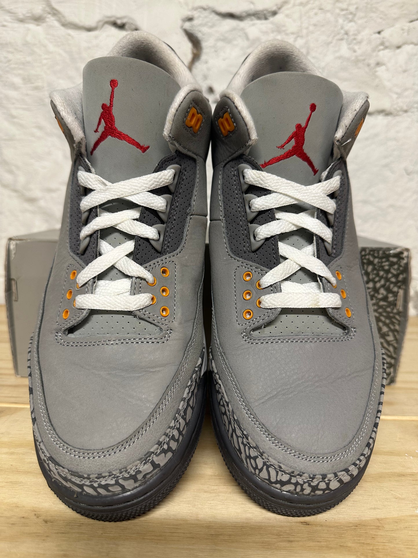 Air Jordan 3 Cool Grey Sz 10