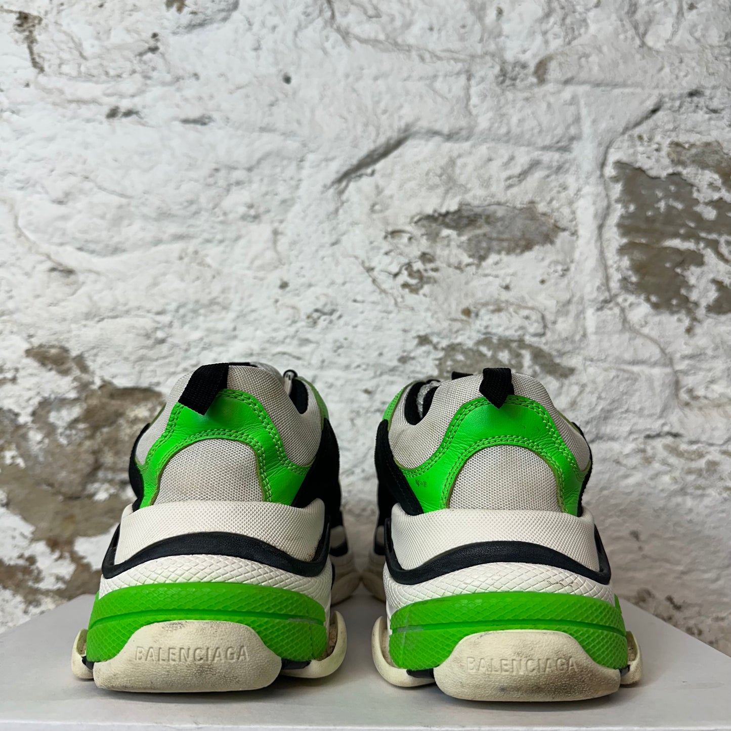 Balenciaga Triple S Green White Black Sneaker Sz 9 (42)