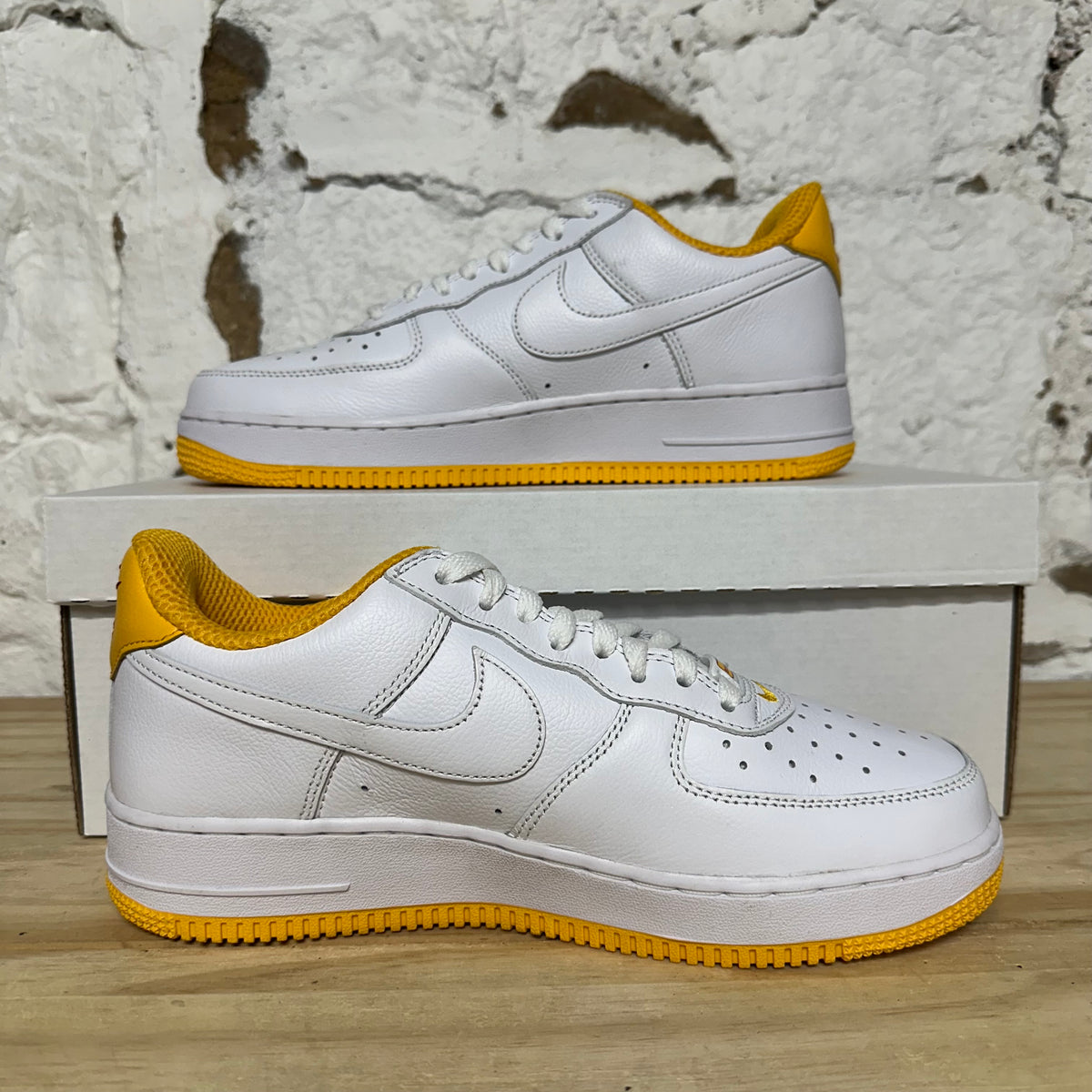 Nike Air Force 1 Low Retro West Indies (2023) Sz 8 DS
