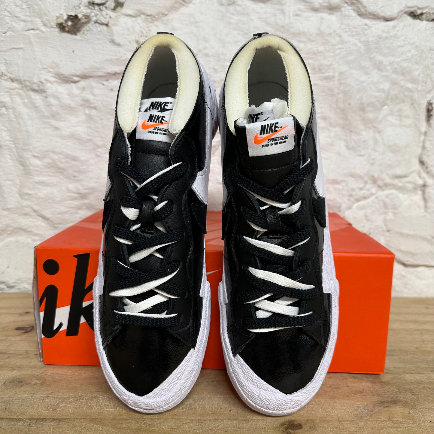 Nike Blazer 77 Sacai White Black Sz 10 DS
