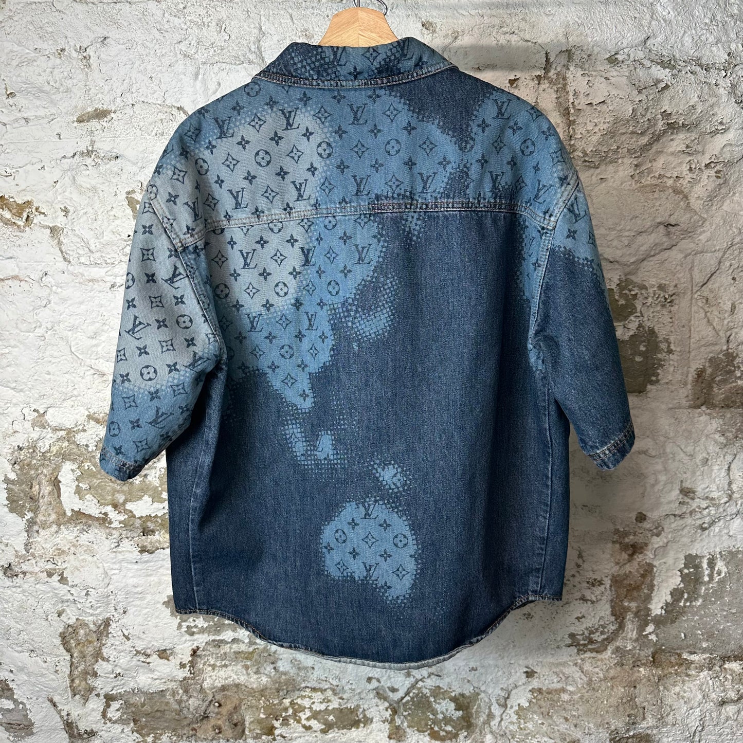 Louis Vuitton Multi Blue Denim Monogram Button Up Shirt Sz M