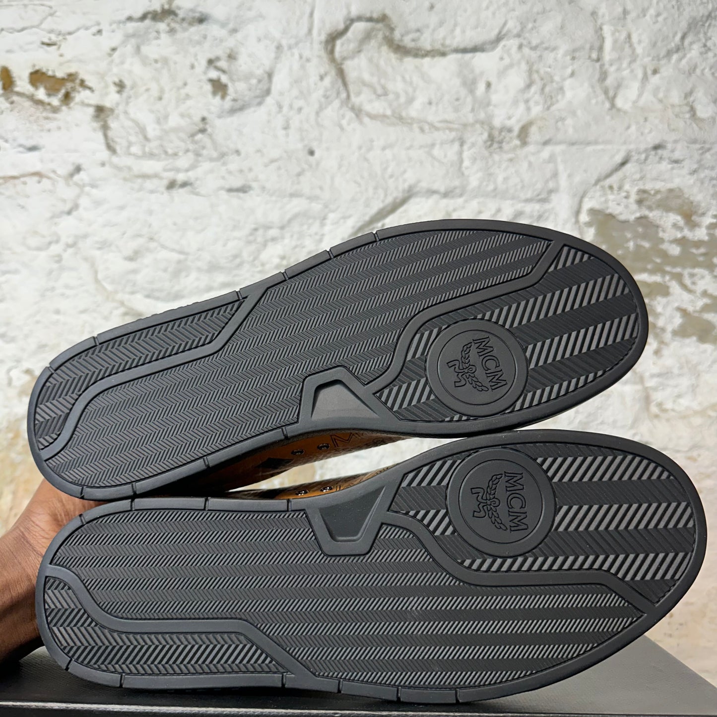 MCM Low Black Monogram Brown Sneaker Sz 11 (44) DS