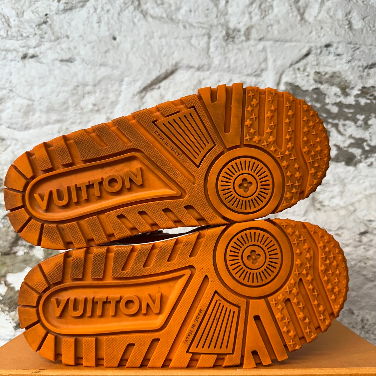 Louis Vuitton Orange White Maxi Trainer Sz 6.5 (5LV)