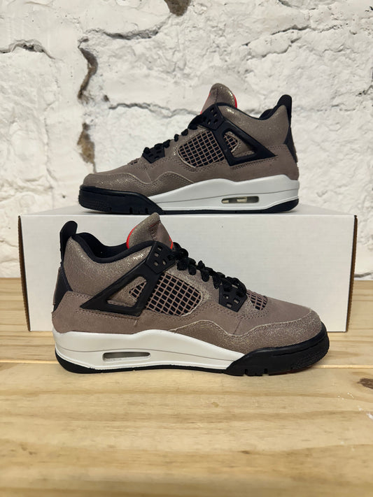 Air Jordan 4 Taupe Haze Sz 4Y