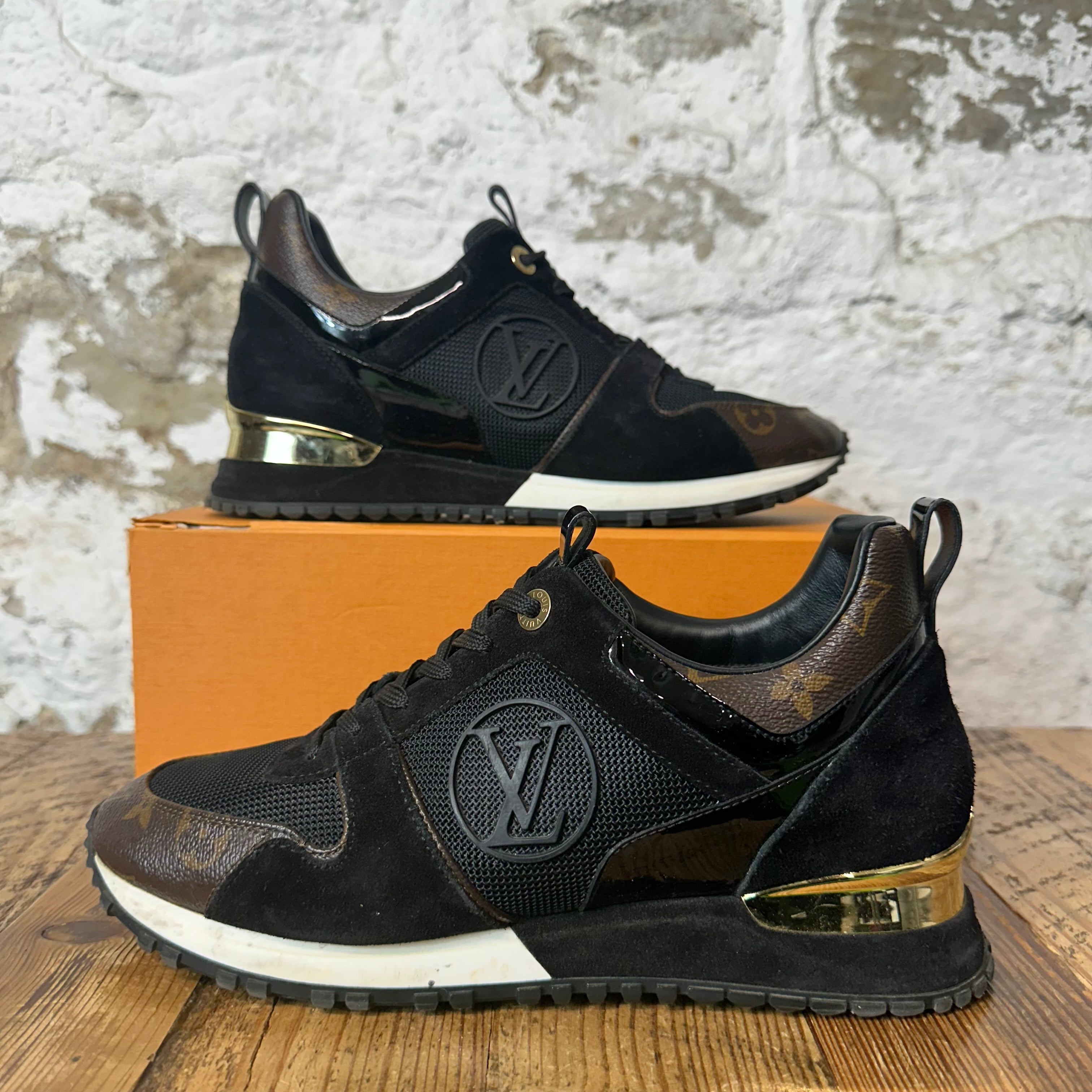 Louis Vuitton Black Brown Monogram Runaway Sneaker Sz 6.5 (39)