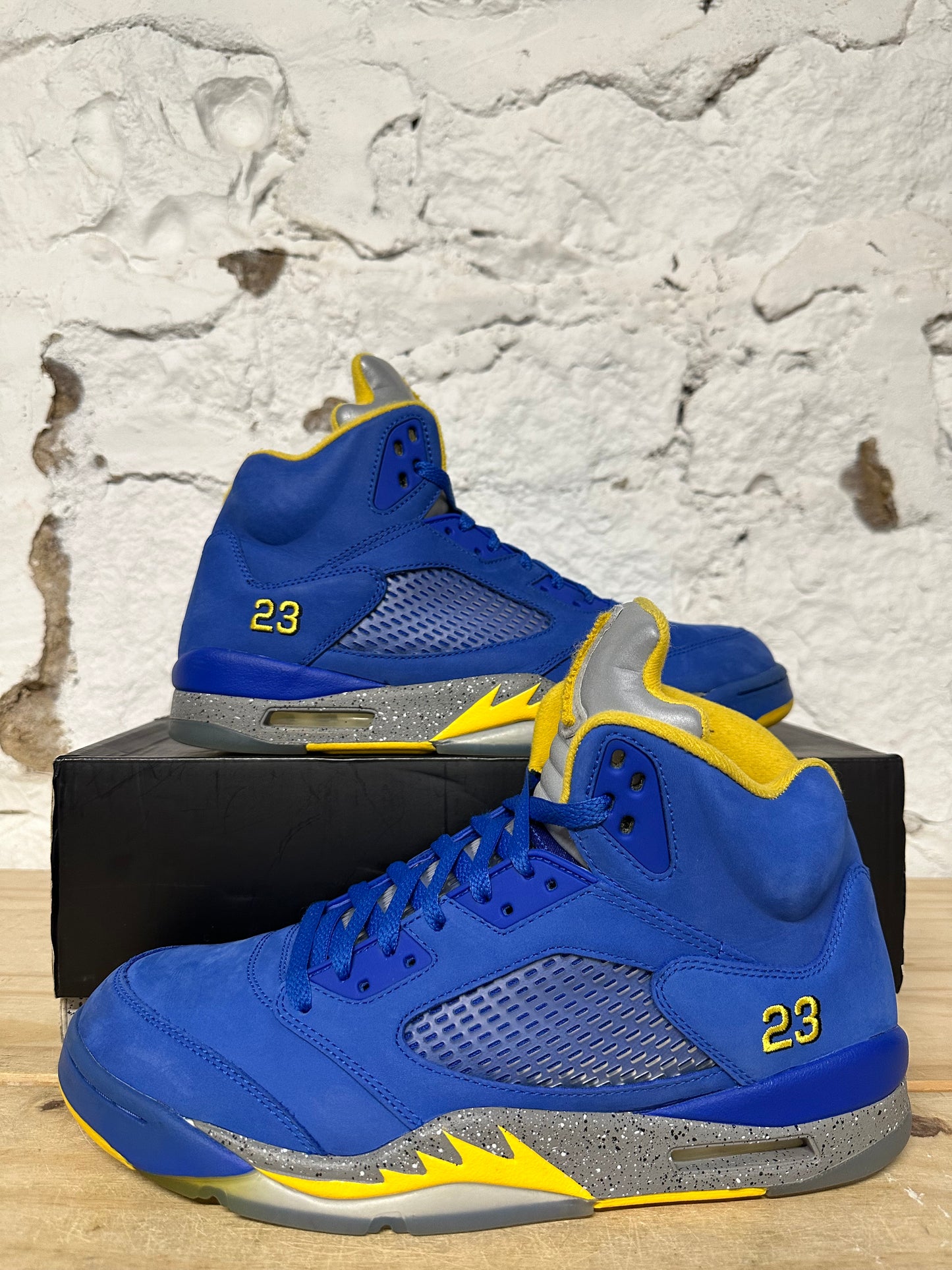 Air Jordan 5 Laney Varsity Royal Sz 12