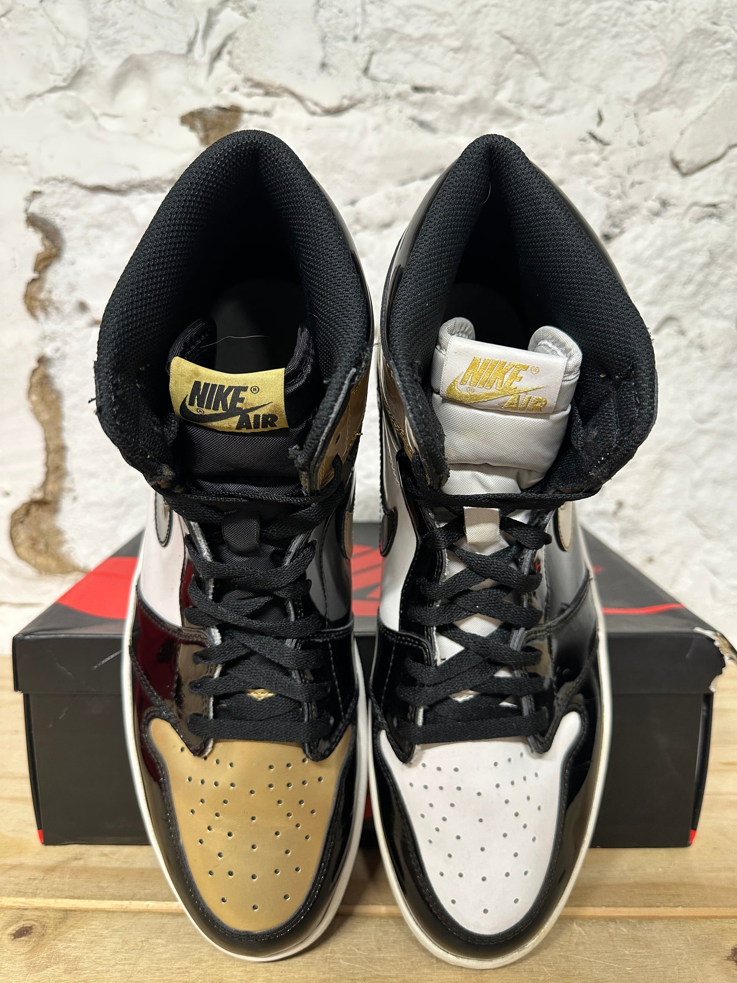 Air Jordan 1 High Gold Top 3 Sz 14