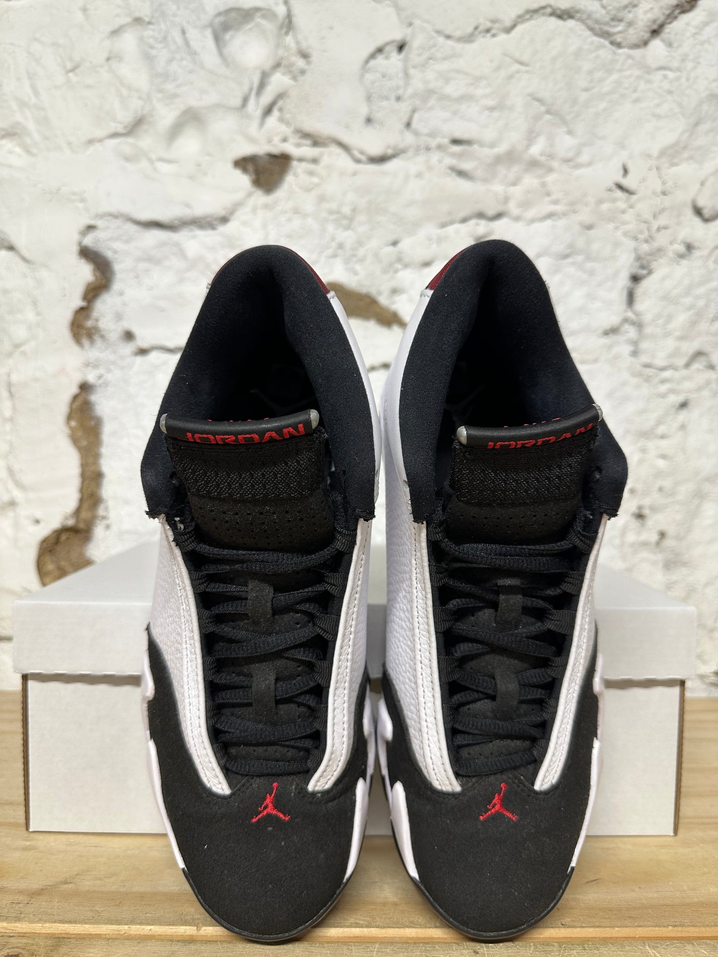 Air Jordan 14 Black Toe Sz 8