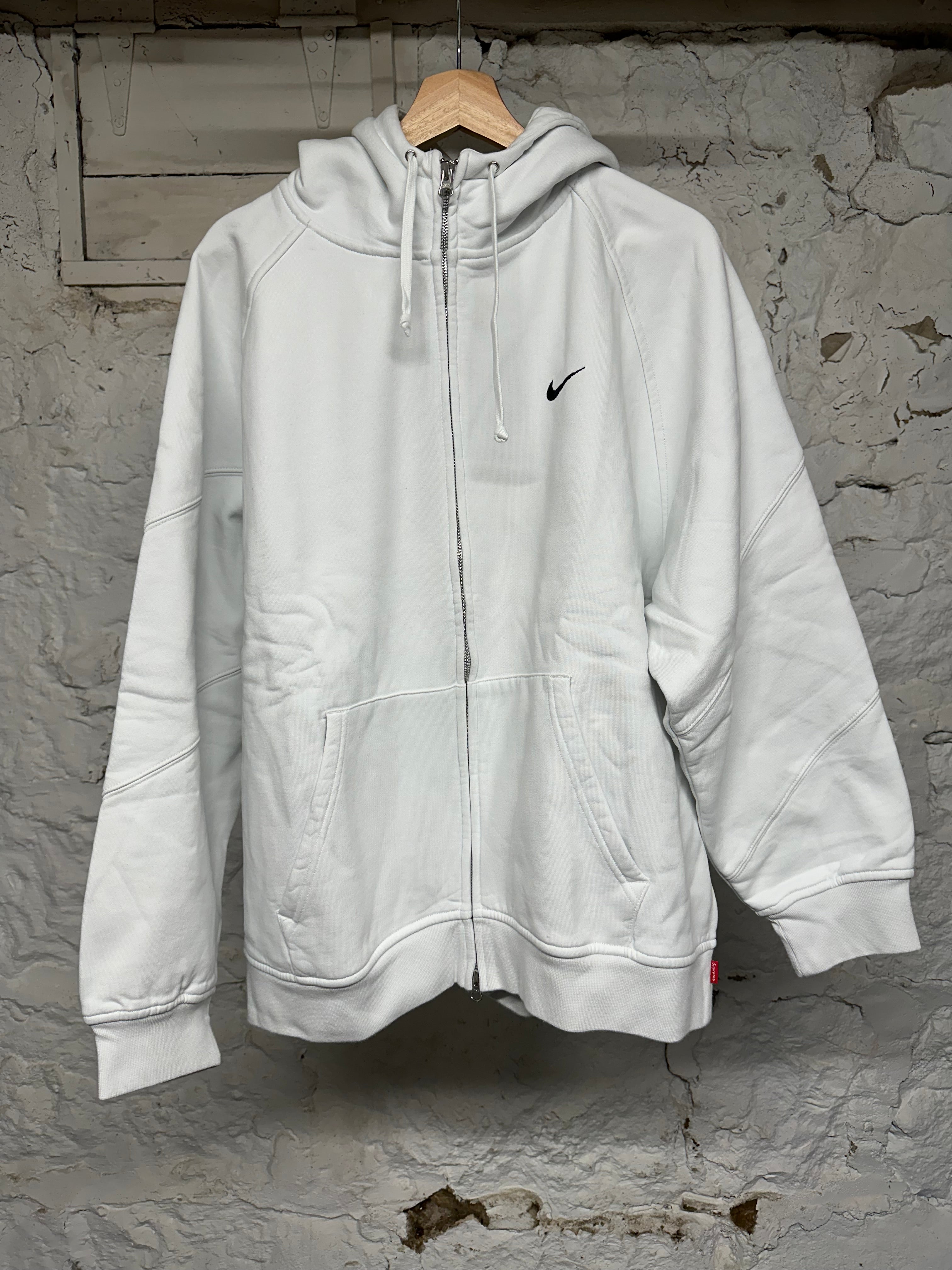 Supreme x Nike White Zip Up Hoodie Sz XL DS – The Gallery Online