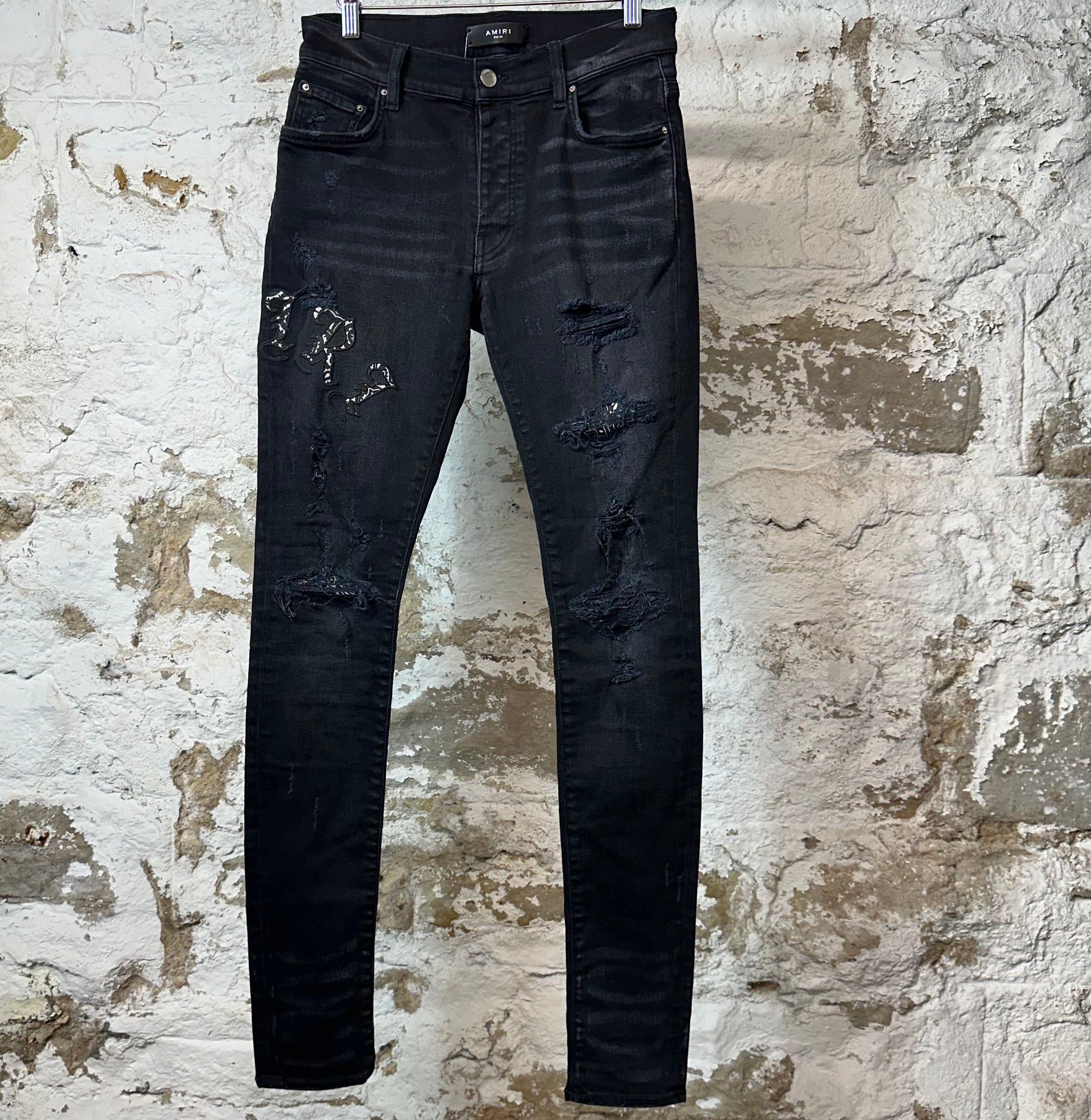 Amiri Old English Spell Black Denim Jeans Sz 28