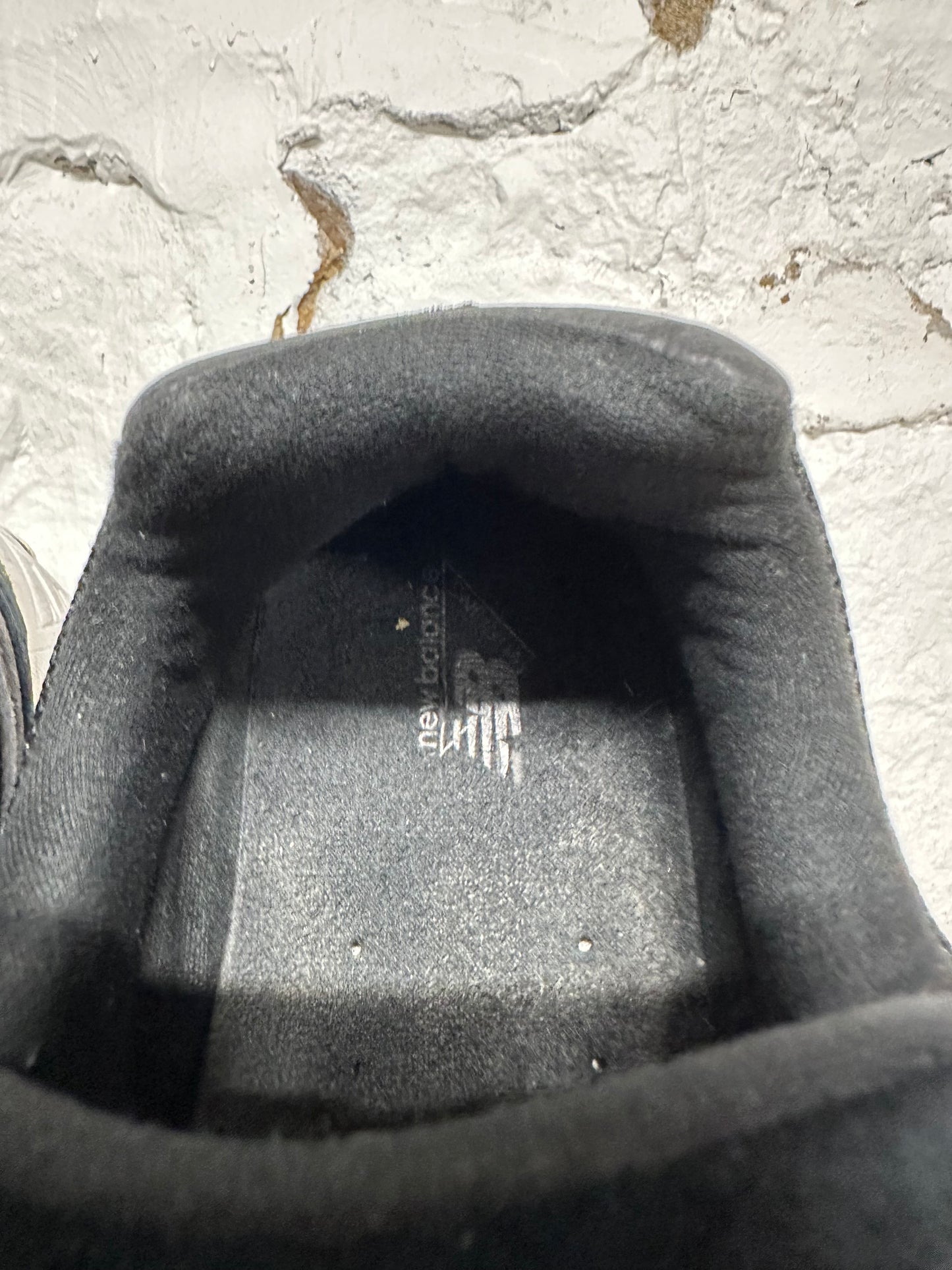 New Balance 2002R Black Gunmetal Sz 12