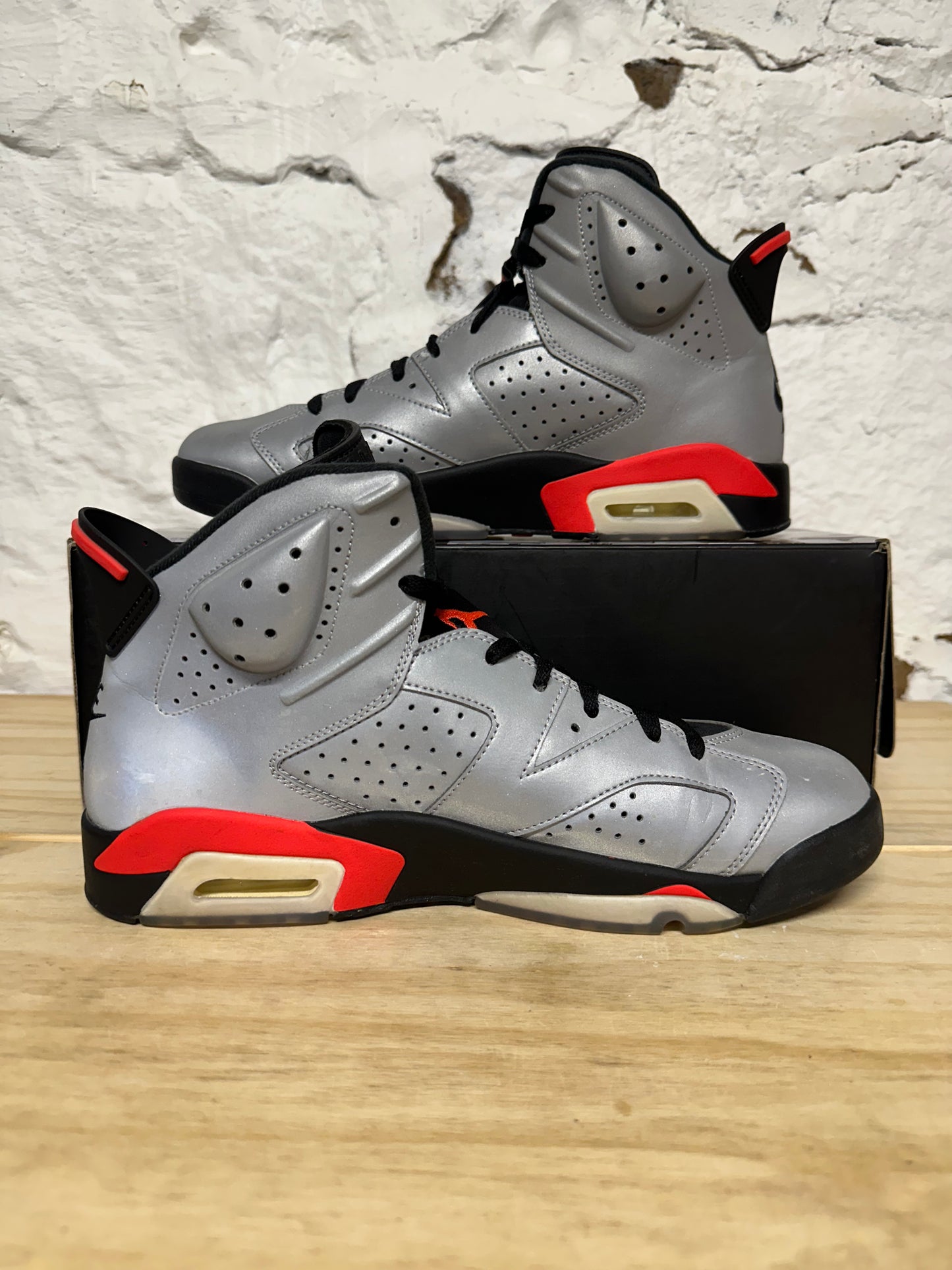 Air Jordan 6 Reflections of a Champion Sz 11