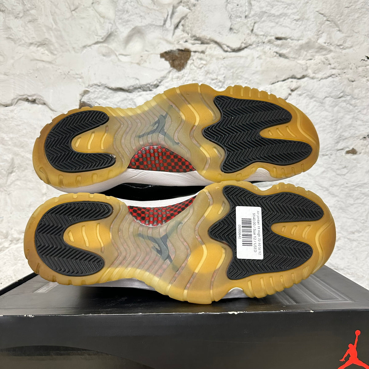 Air Jordan 11 High 72-10 Sz 12