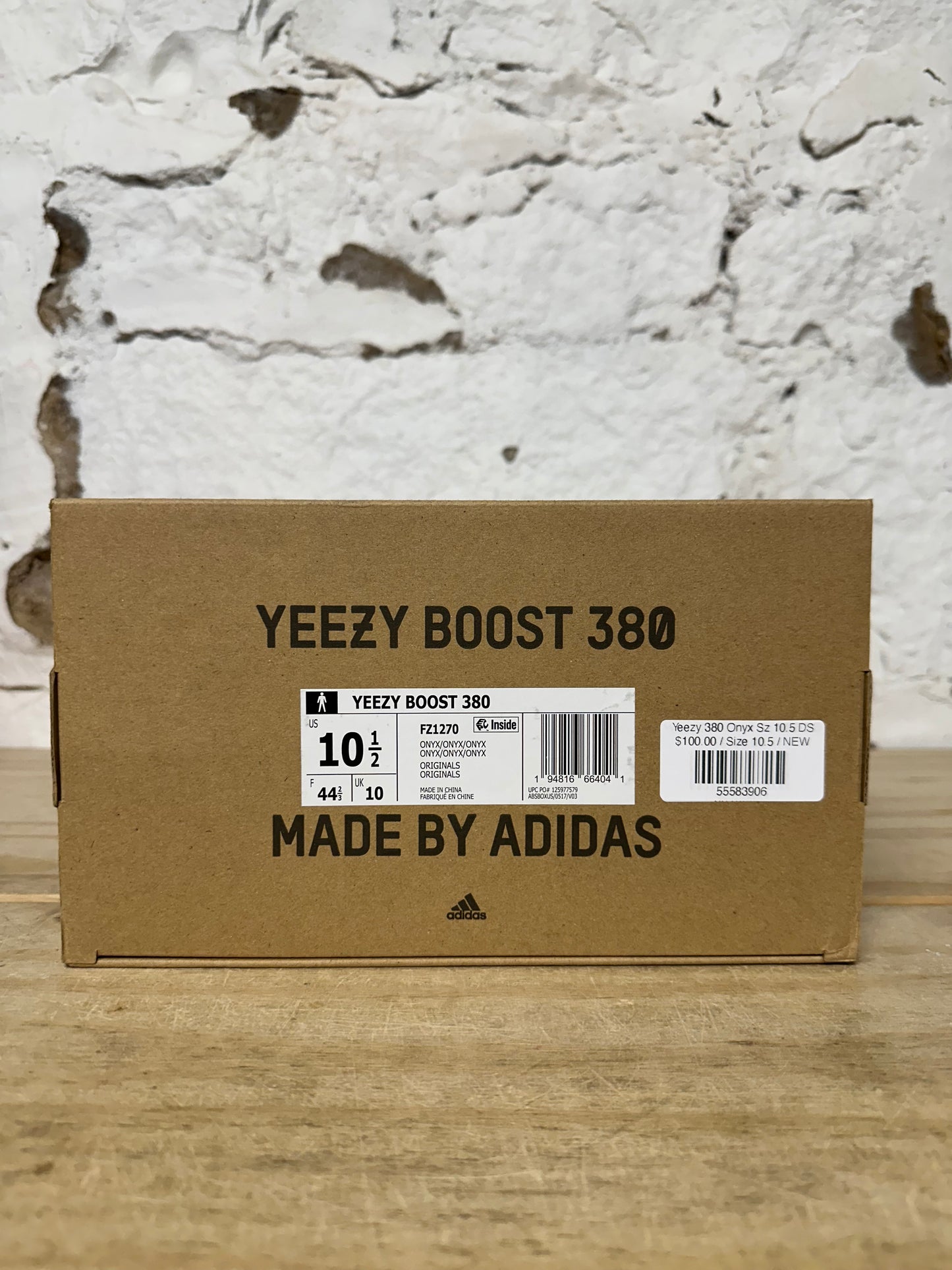 Yeezy 380 Onyx Sz 10.5 DS