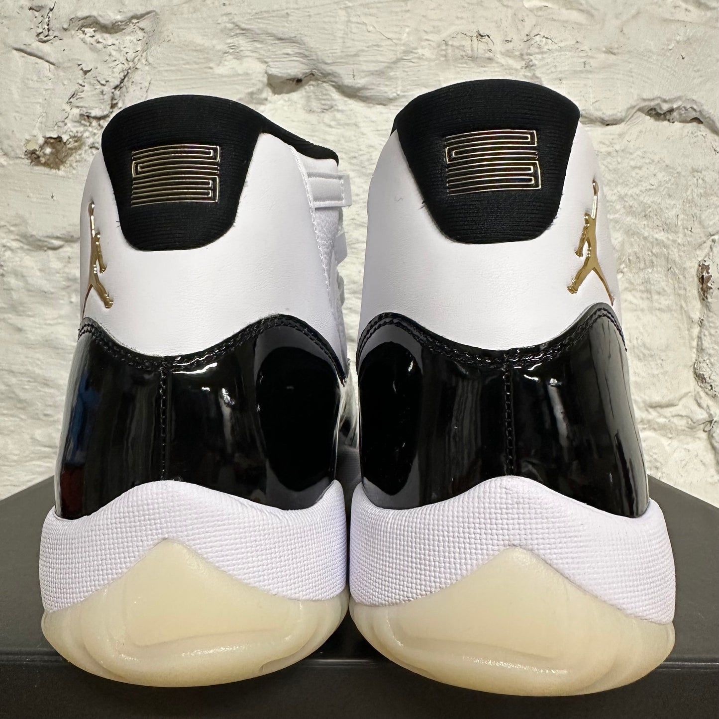 Air Jordan 11 High Gratitude Sz 11.5 DS