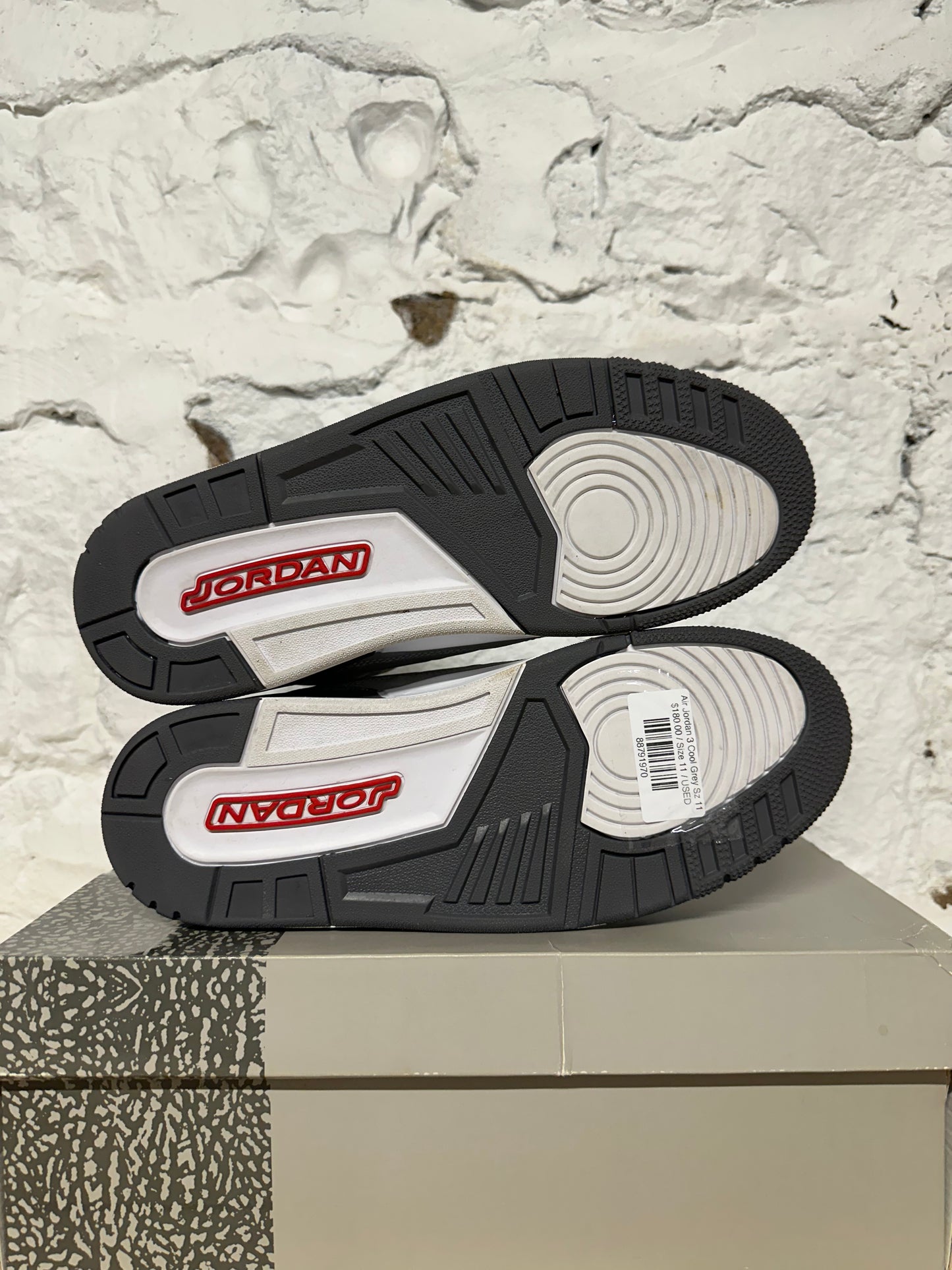 Air Jordan 3 Cool Grey Sz 11