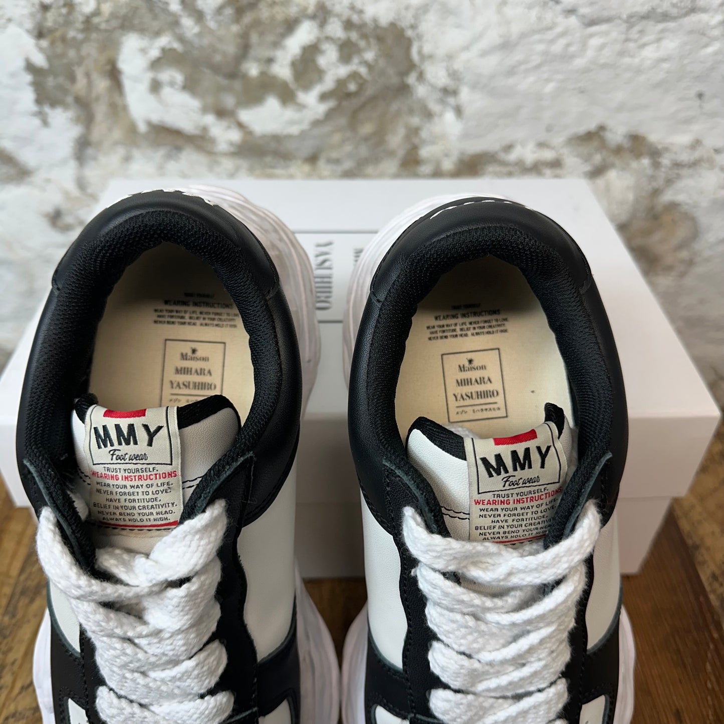 Maison Mihara Wayne White Black Sneaker Sz 10 (43)