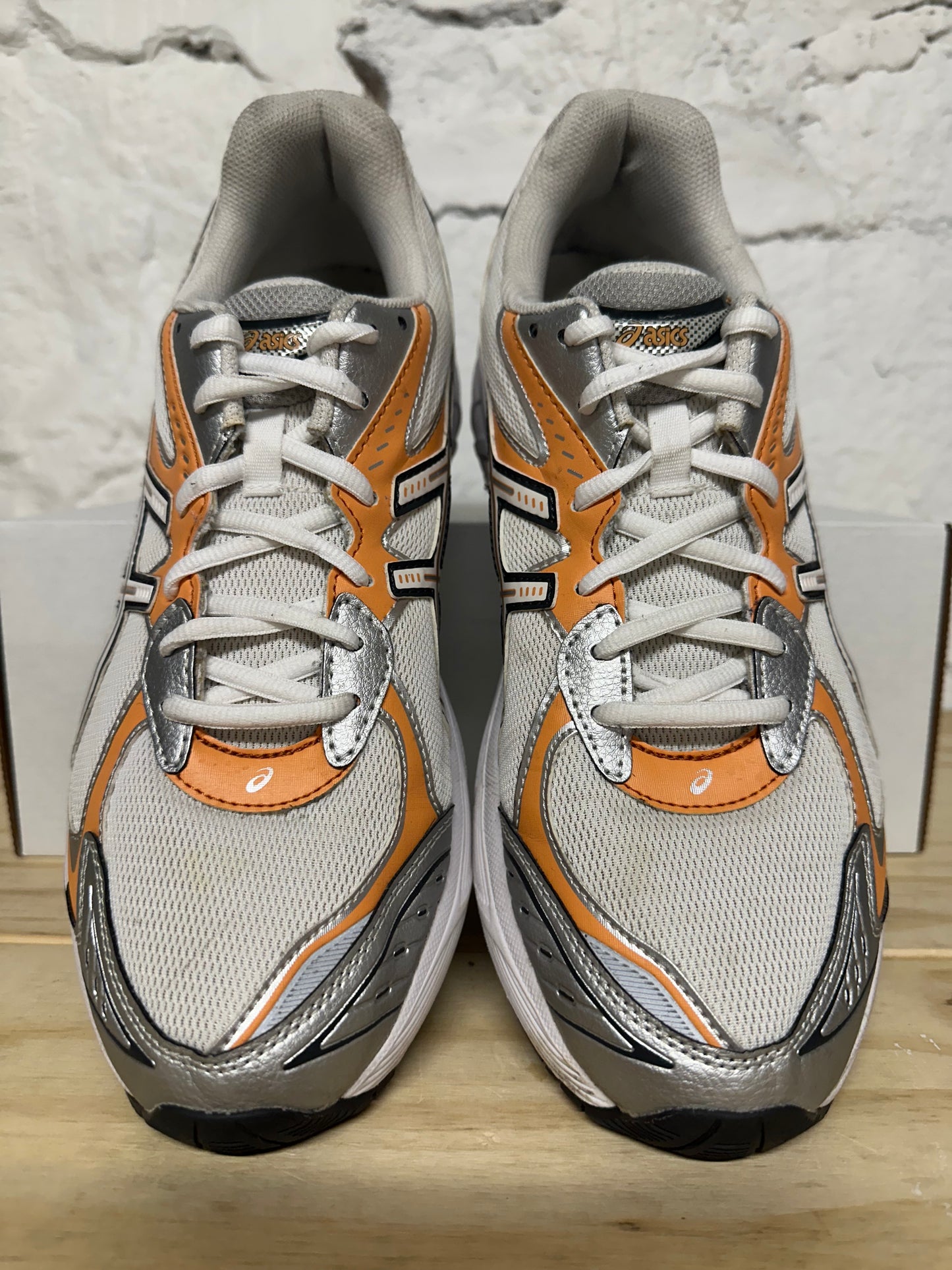 Asics GT-2160 White Orange Lily Sz 10.5