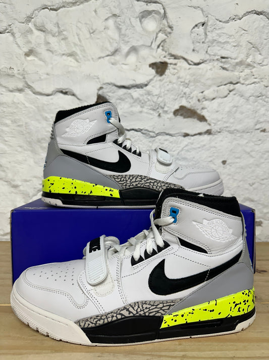 Air Jordan Legacy 312 Command Force Volt Sz 12