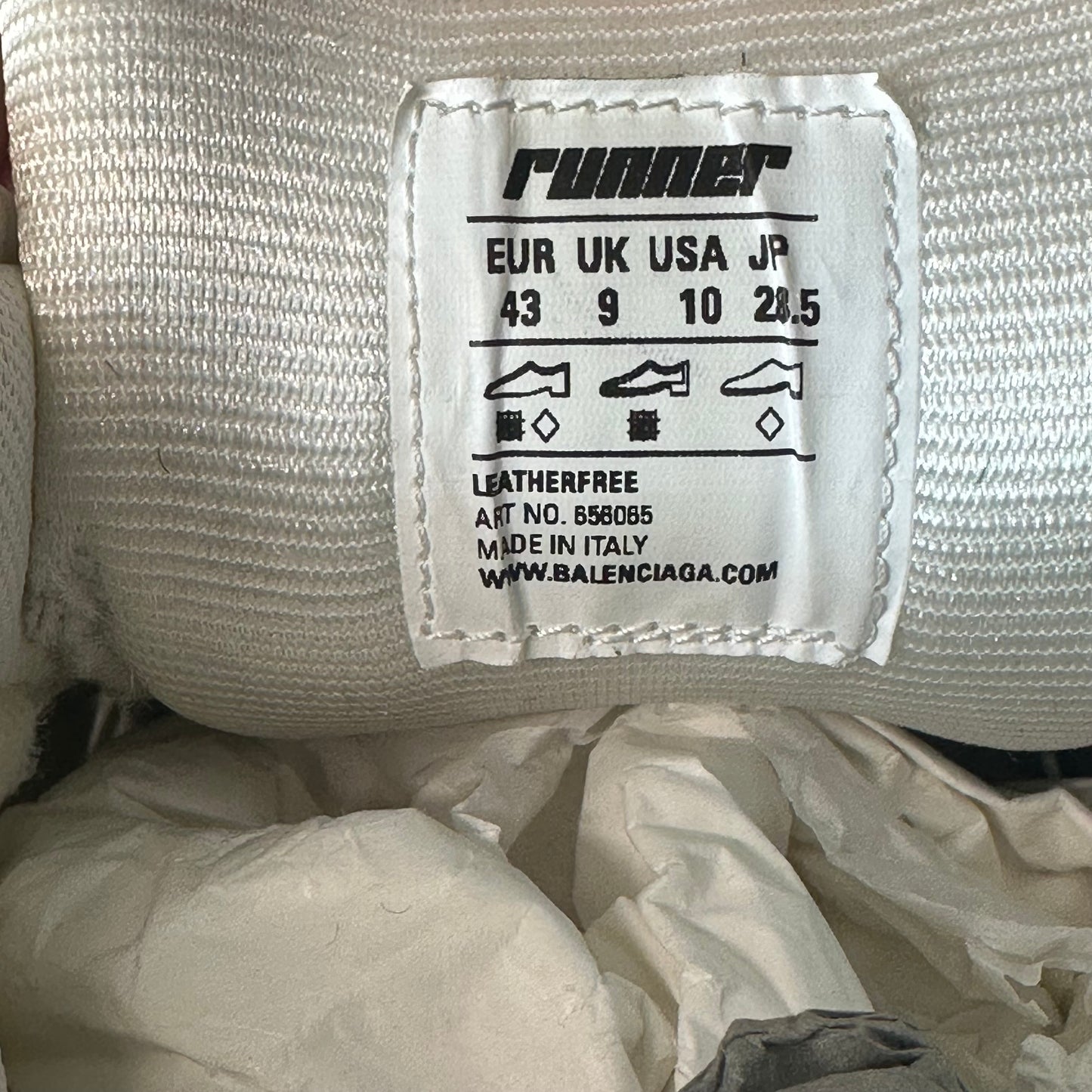 Balenciaga Runner Triple White Sneaker Sz 10 (43)