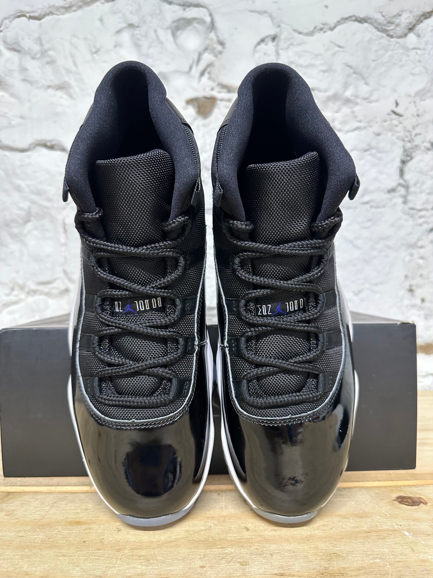Air Jordan 11 High Space Jam Sz 11.5 DS