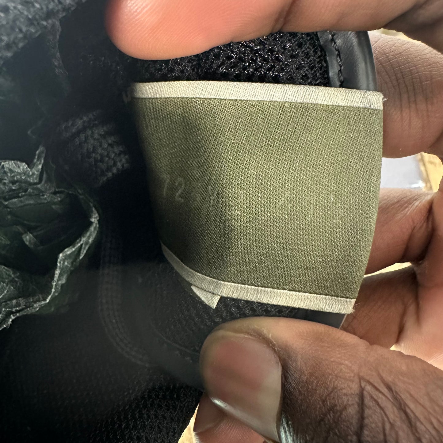 Valentino Blue Camo Black Rock Runner Sneaker Sz 8 (41)